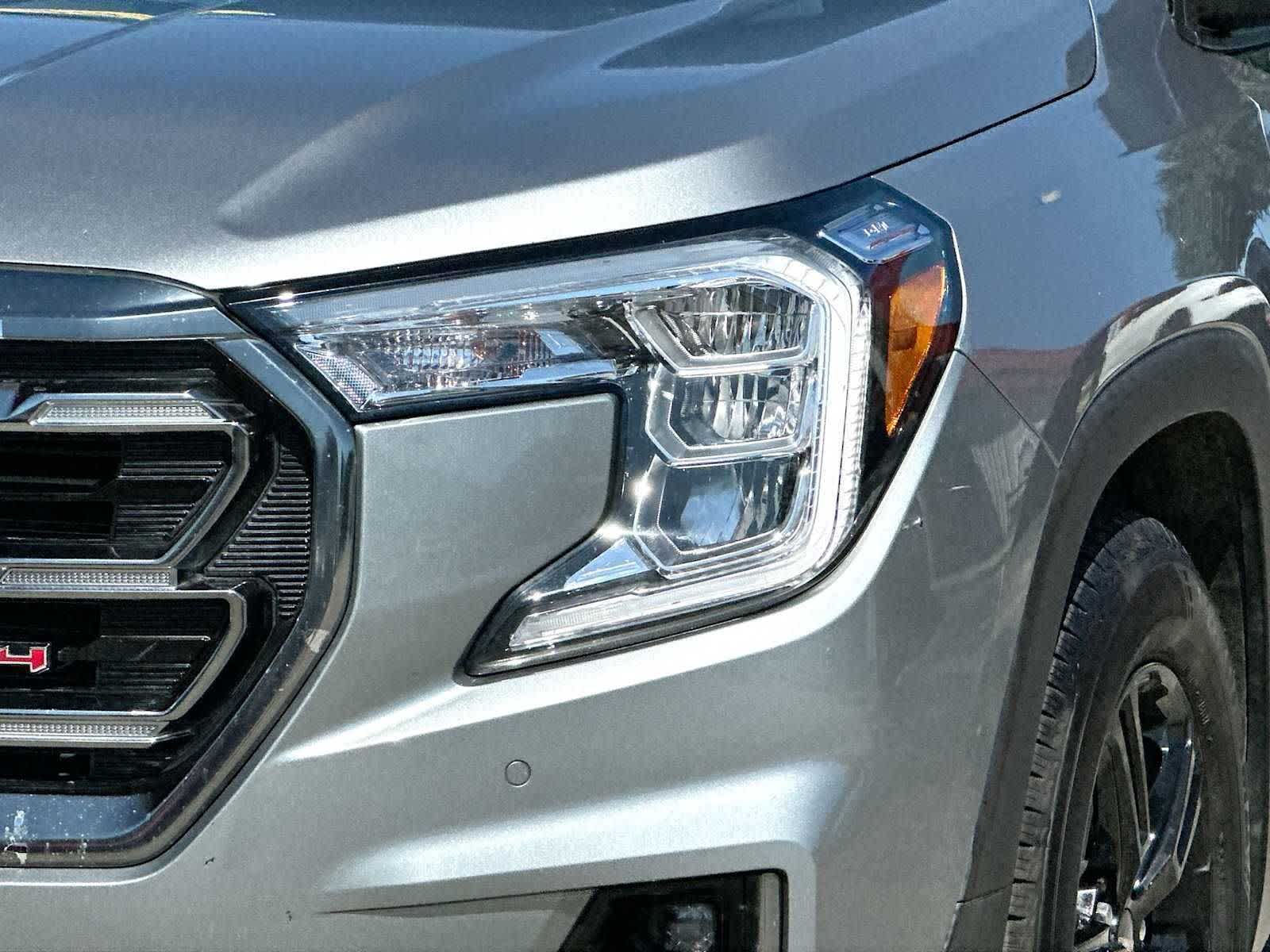 Thumbnail: 2023 GMC Terrain - 16