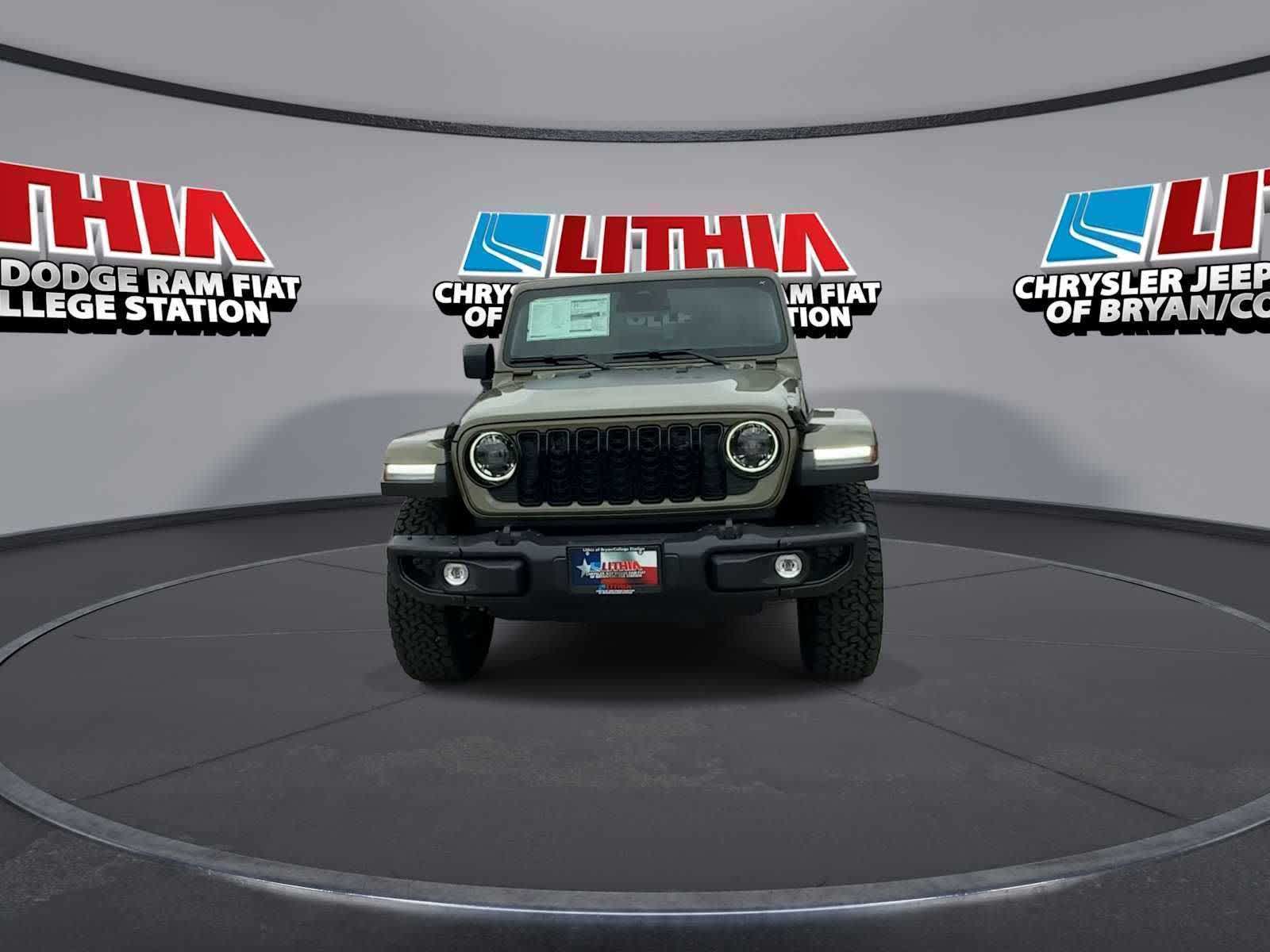 Thumbnail: 2026 Jeep Wrangler - 3