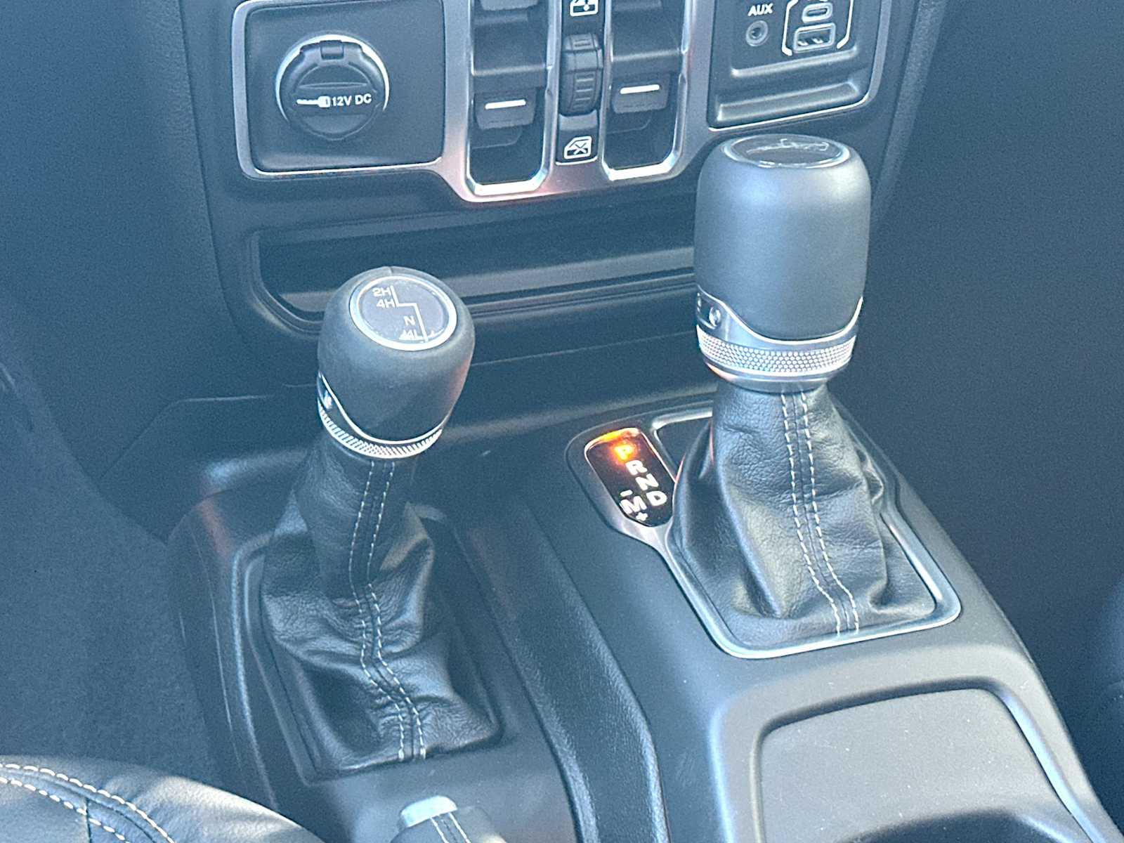 Thumbnail: 2026 Jeep Gladiator - 21