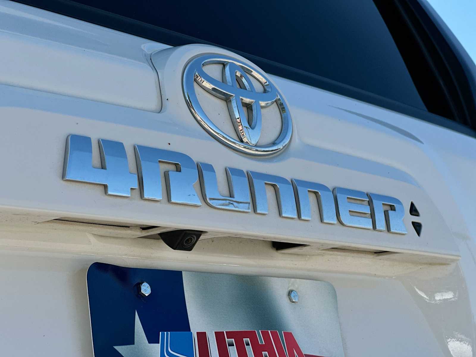 Thumbnail: 2022 Toyota 4Runner - 15