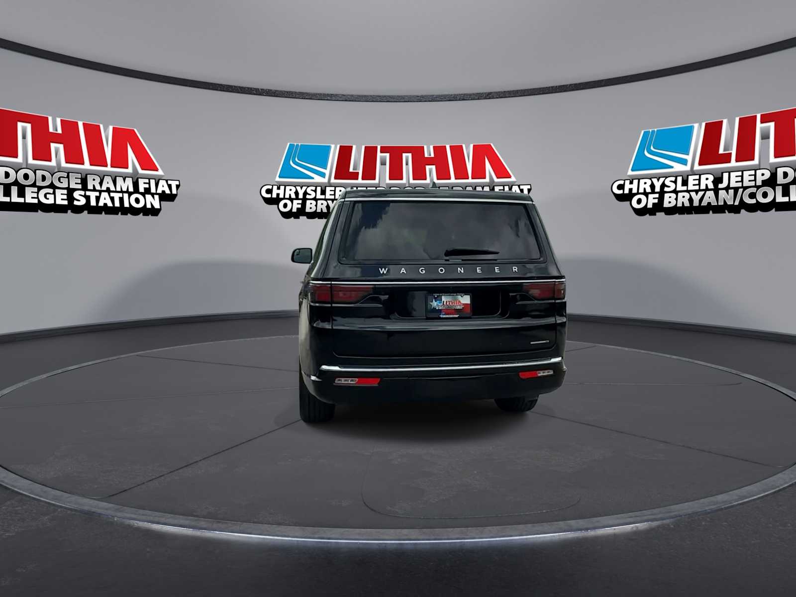 Thumbnail: 2024 Jeep Wagoneer - 7