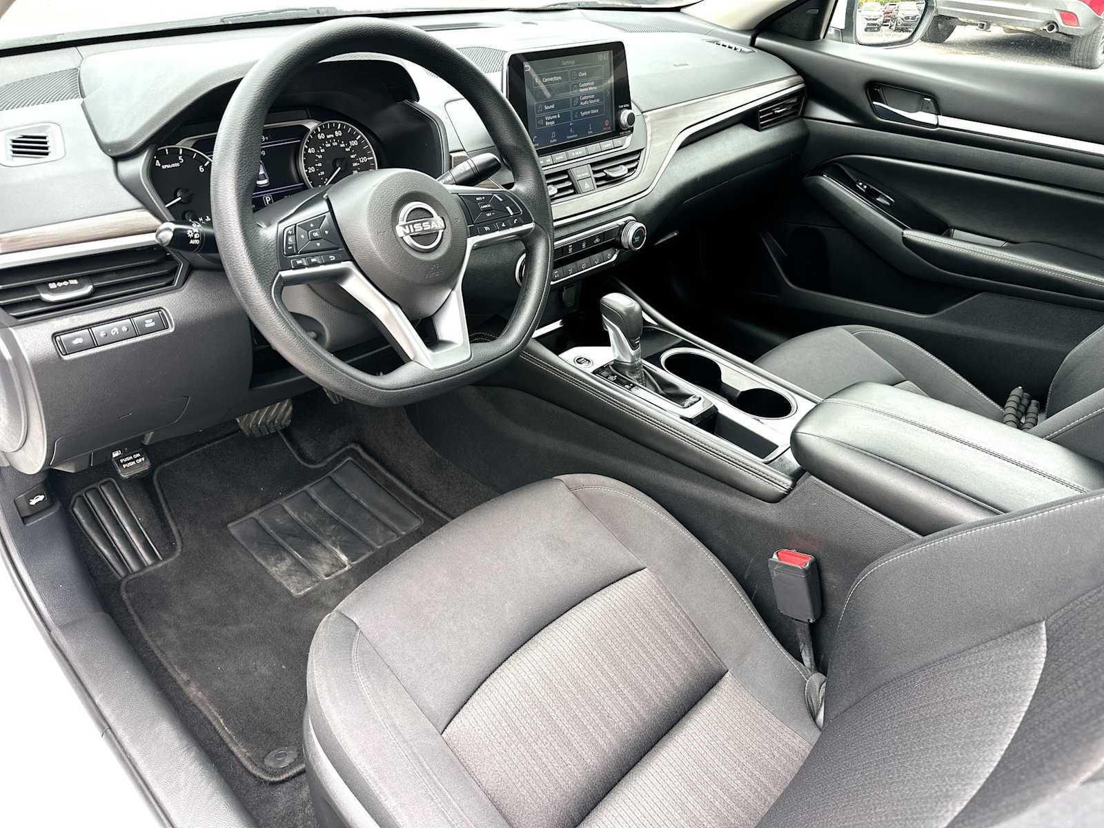 Thumbnail: 2023 Nissan Altima - 18