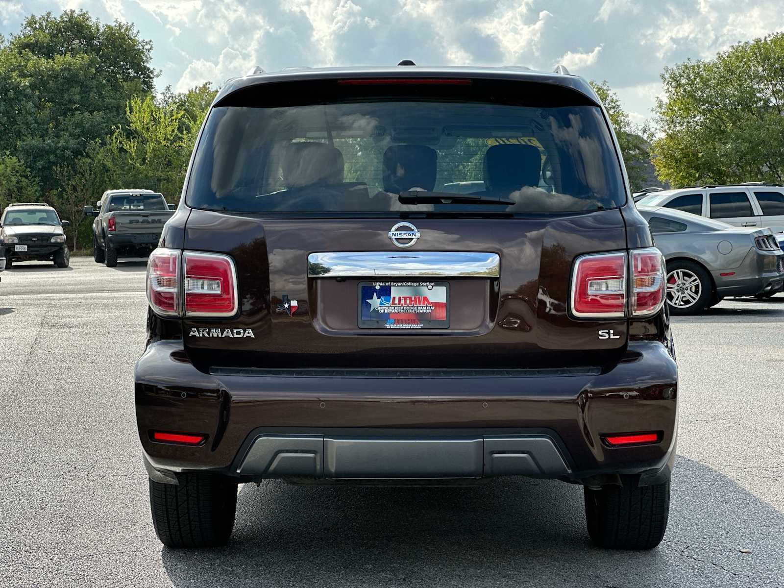 Thumbnail: 2020 Nissan Armada - 14