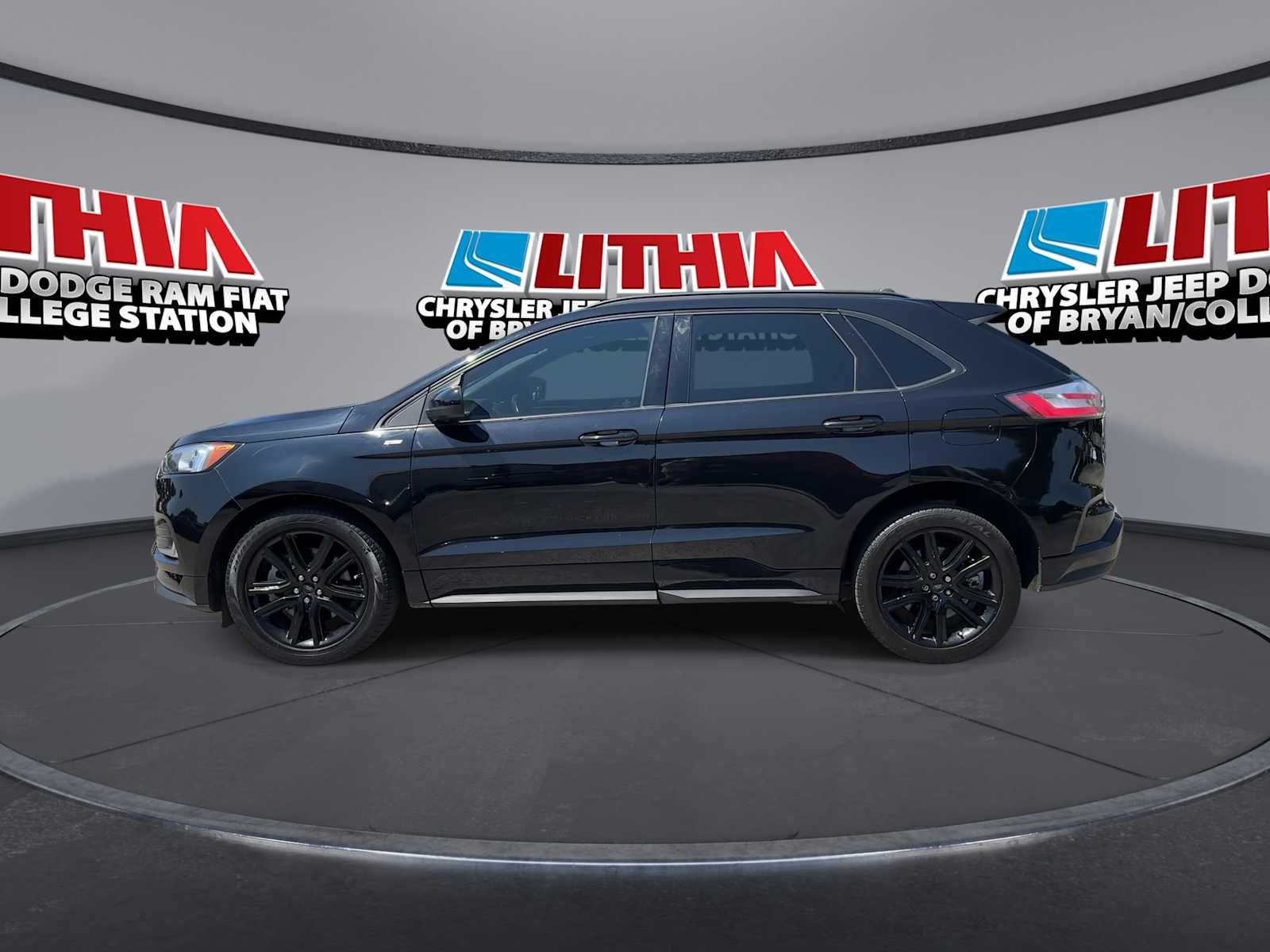 Thumbnail: 2022 Ford Edge - 5