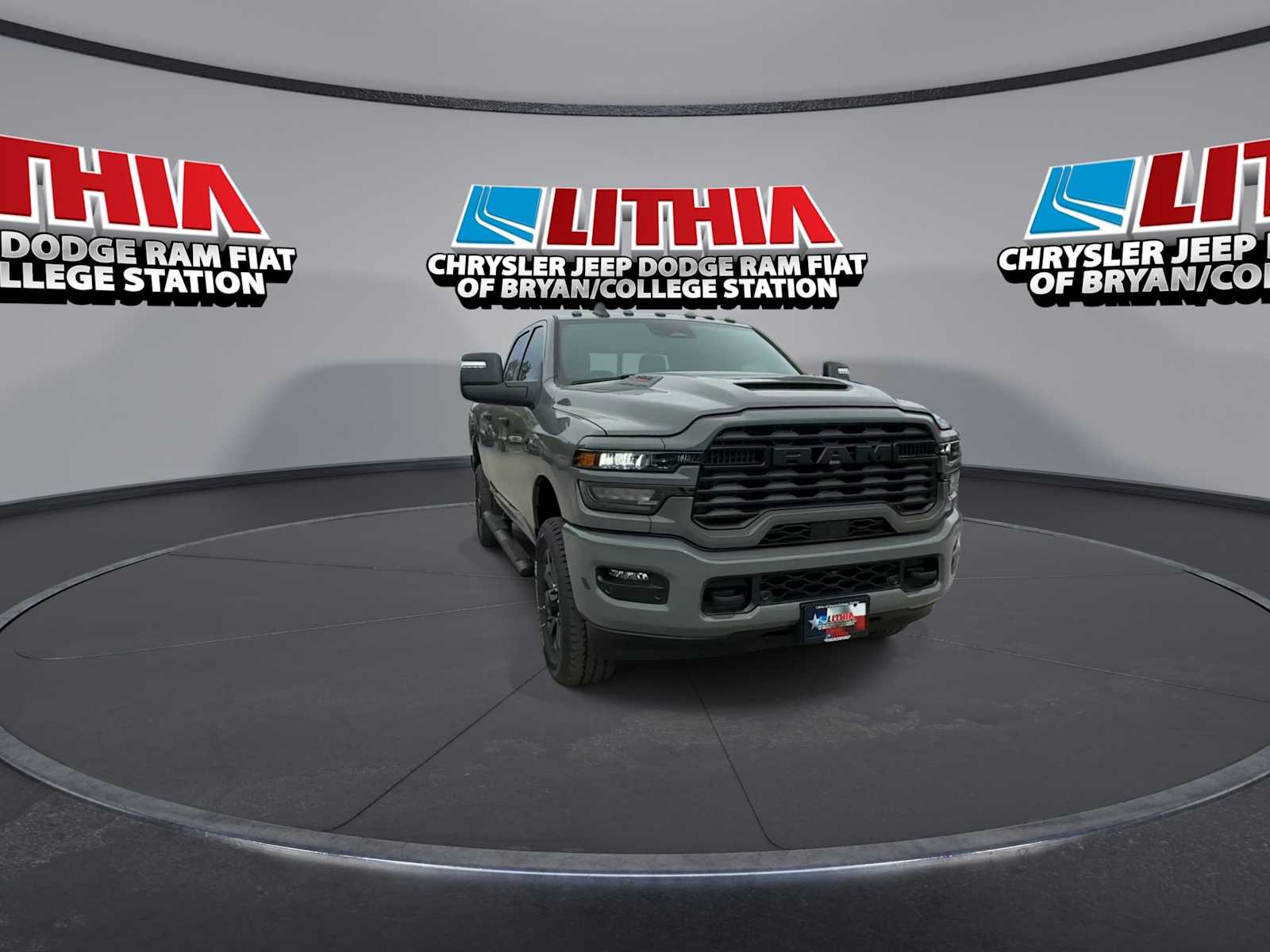 New 2026 Ram 2500 TRADESMAN CREW CAB 4X4 Pickup