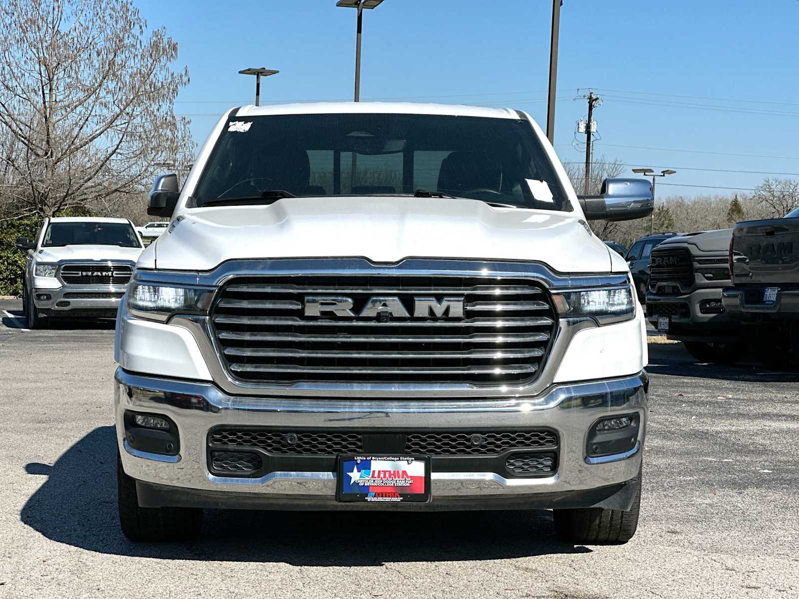 Thumbnail: 2025 RAM 1500 - 10