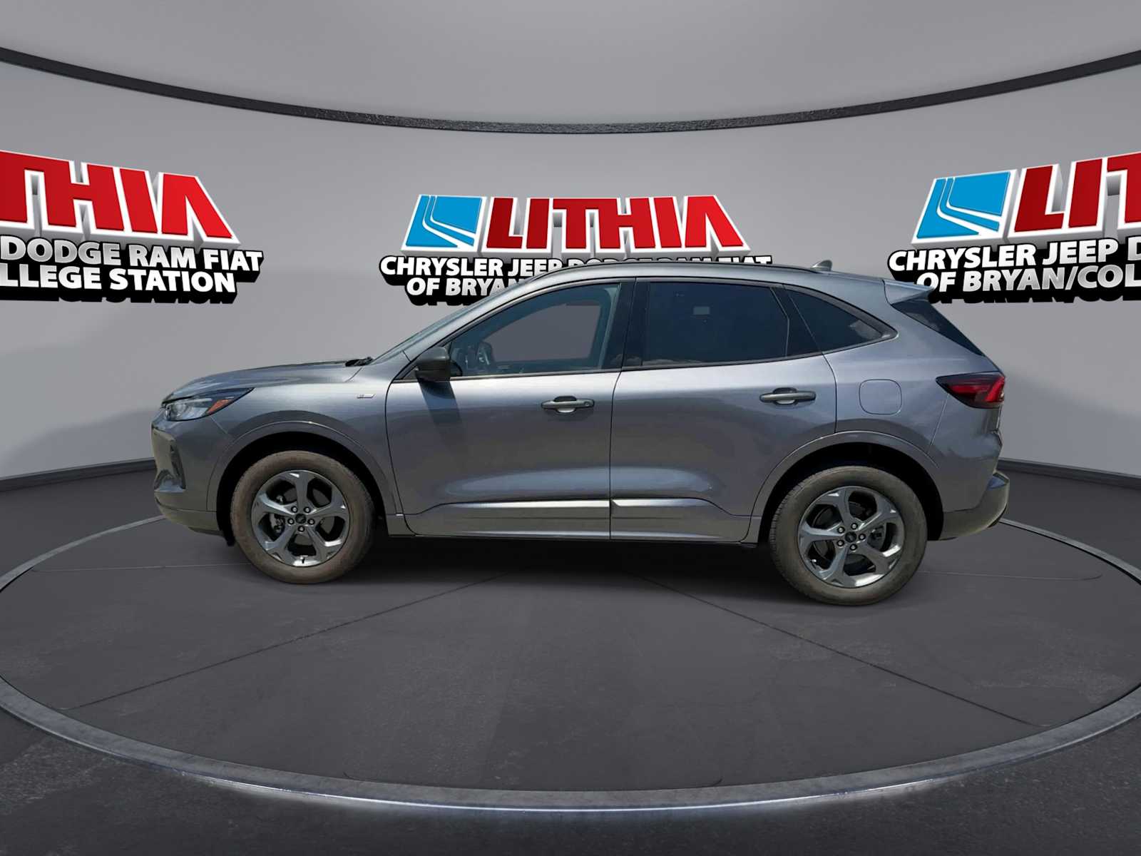 Thumbnail: 2023 Ford Escape - 5