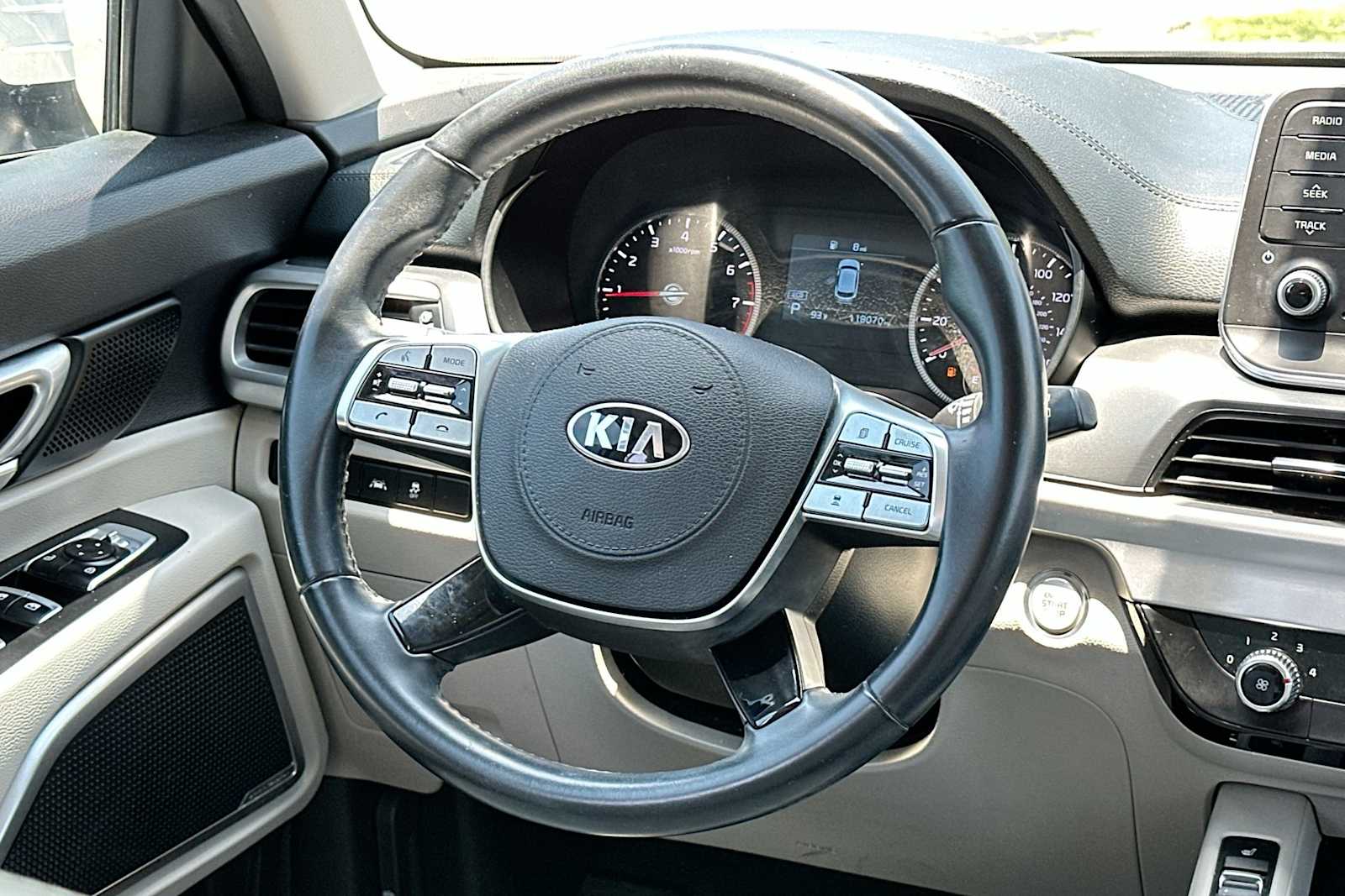 2021 Kia Telluride S 27