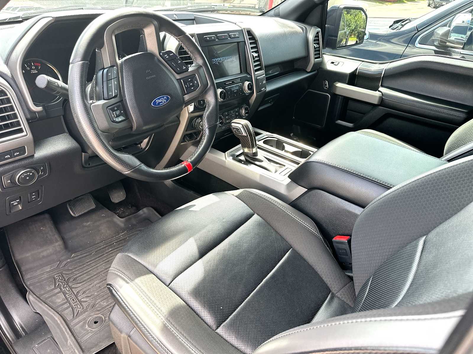 Thumbnail: 2019 Ford F-150 - 4