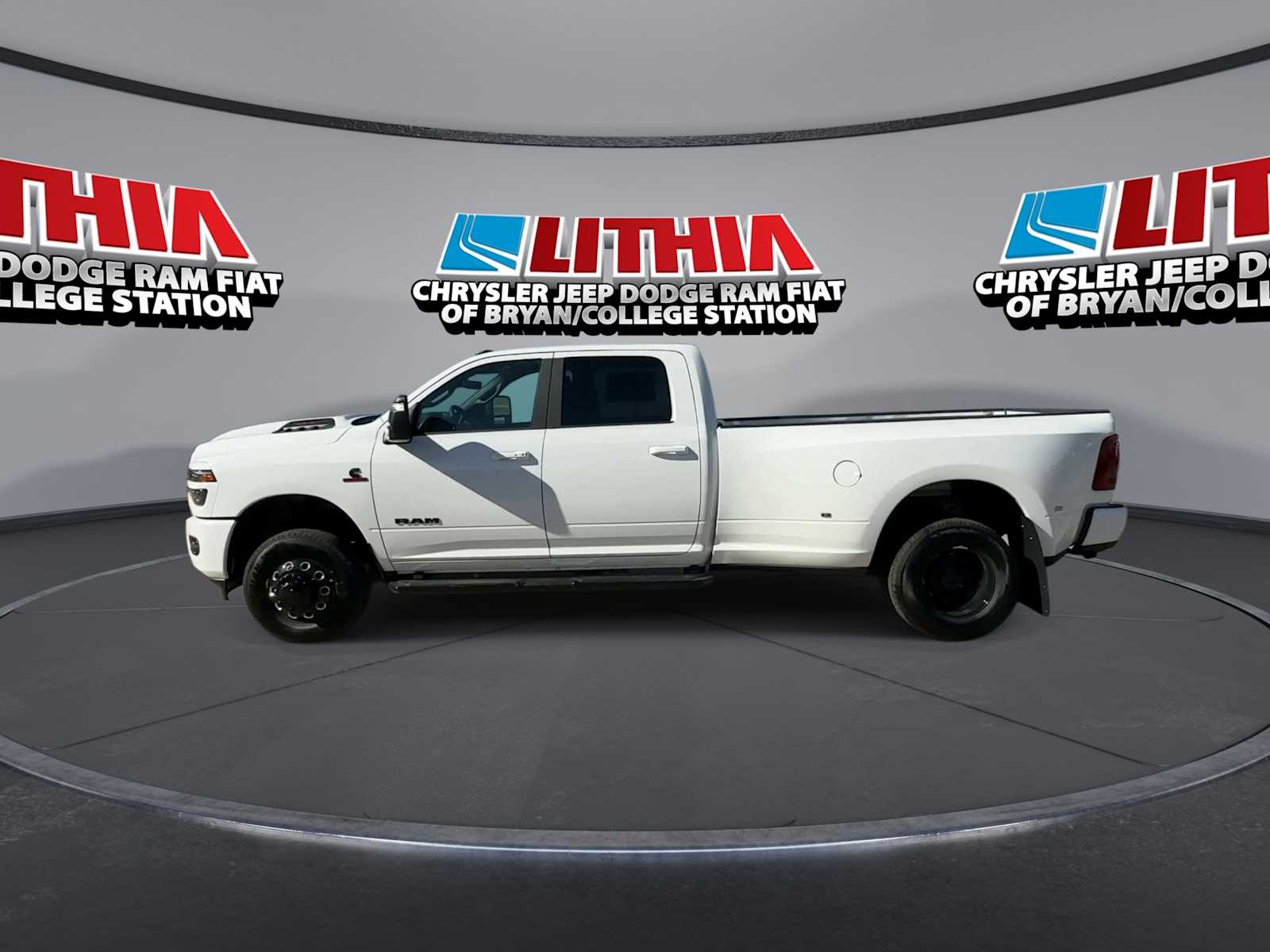 Thumbnail: 2026 RAM 3500 - 5