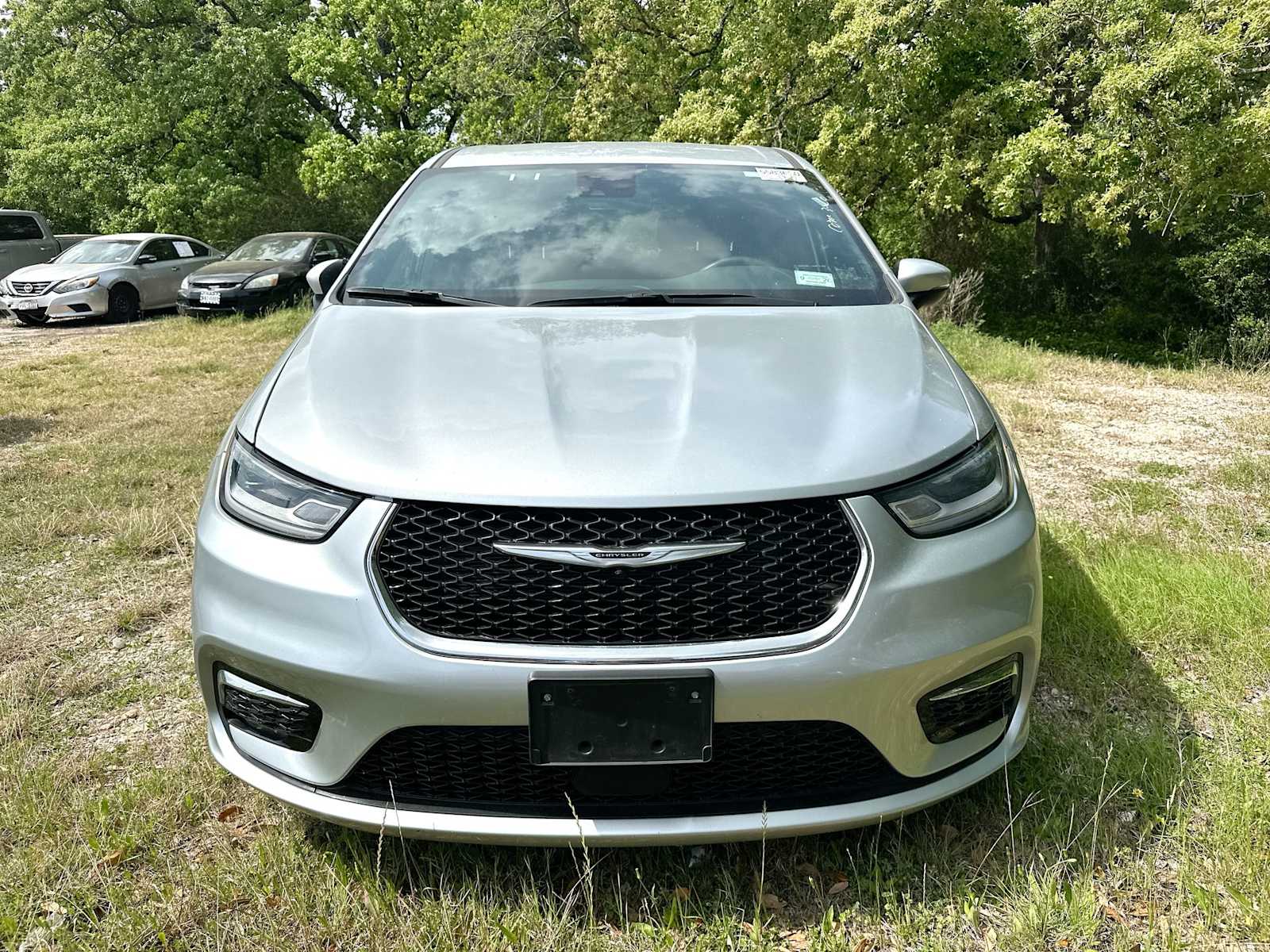 Thumbnail: 2023 Chrysler Pacifica - 2