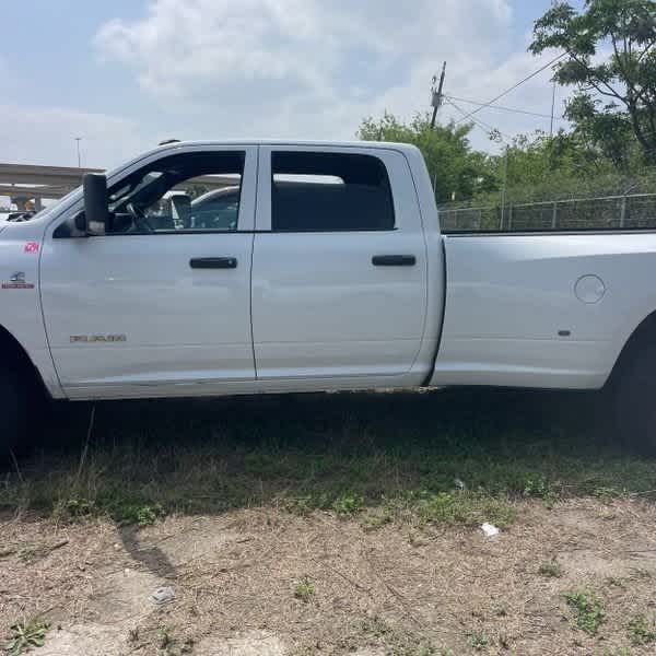 Thumbnail: 2022 RAM 3500 - 23