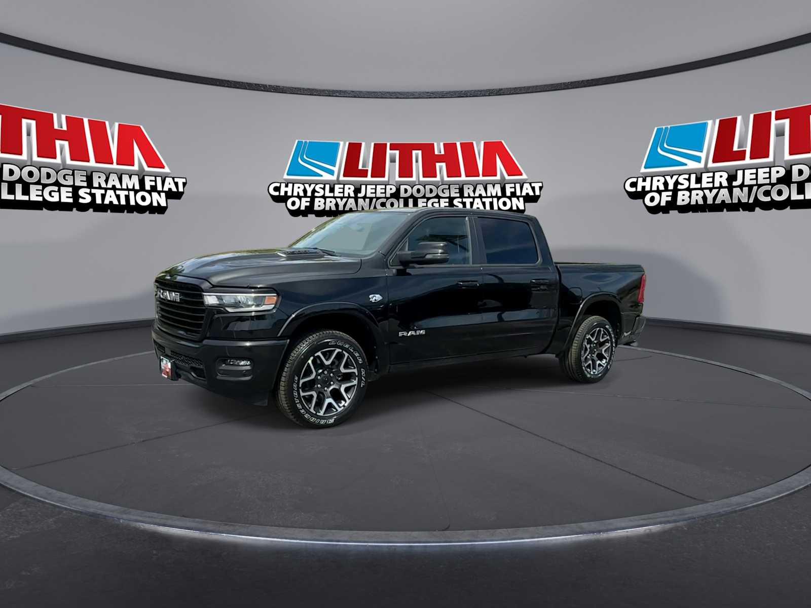 Thumbnail: 2026 RAM 1500 - 4