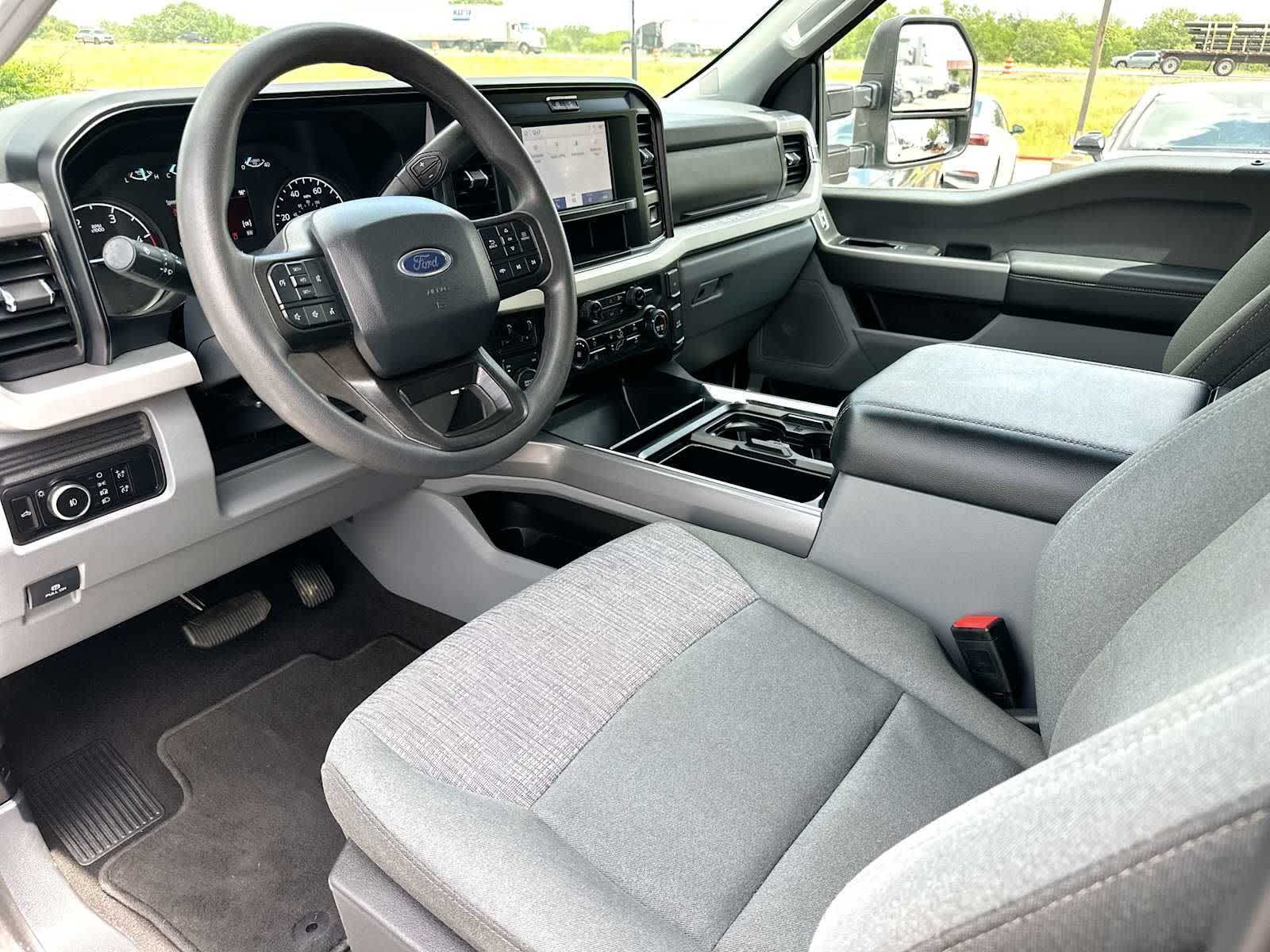 Thumbnail: 2025 Ford F-250 - 18