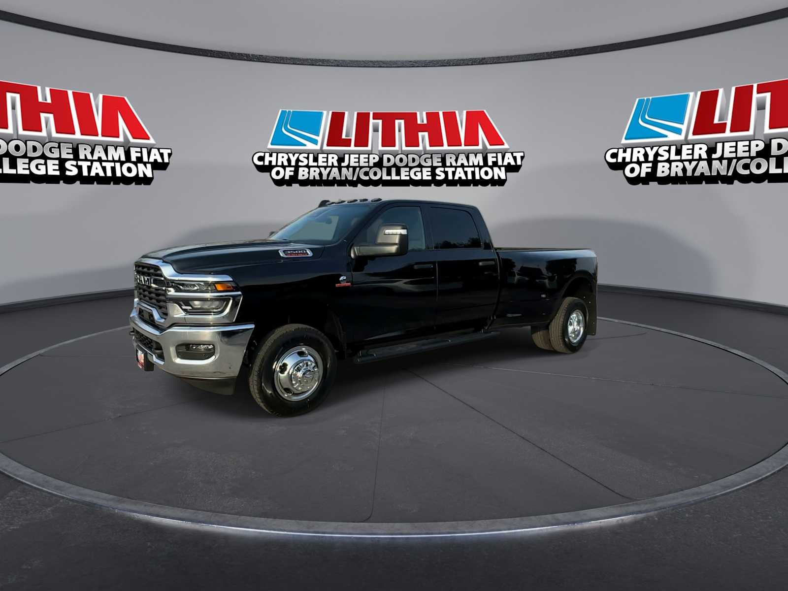 Thumbnail: 2026 RAM 3500 - 4