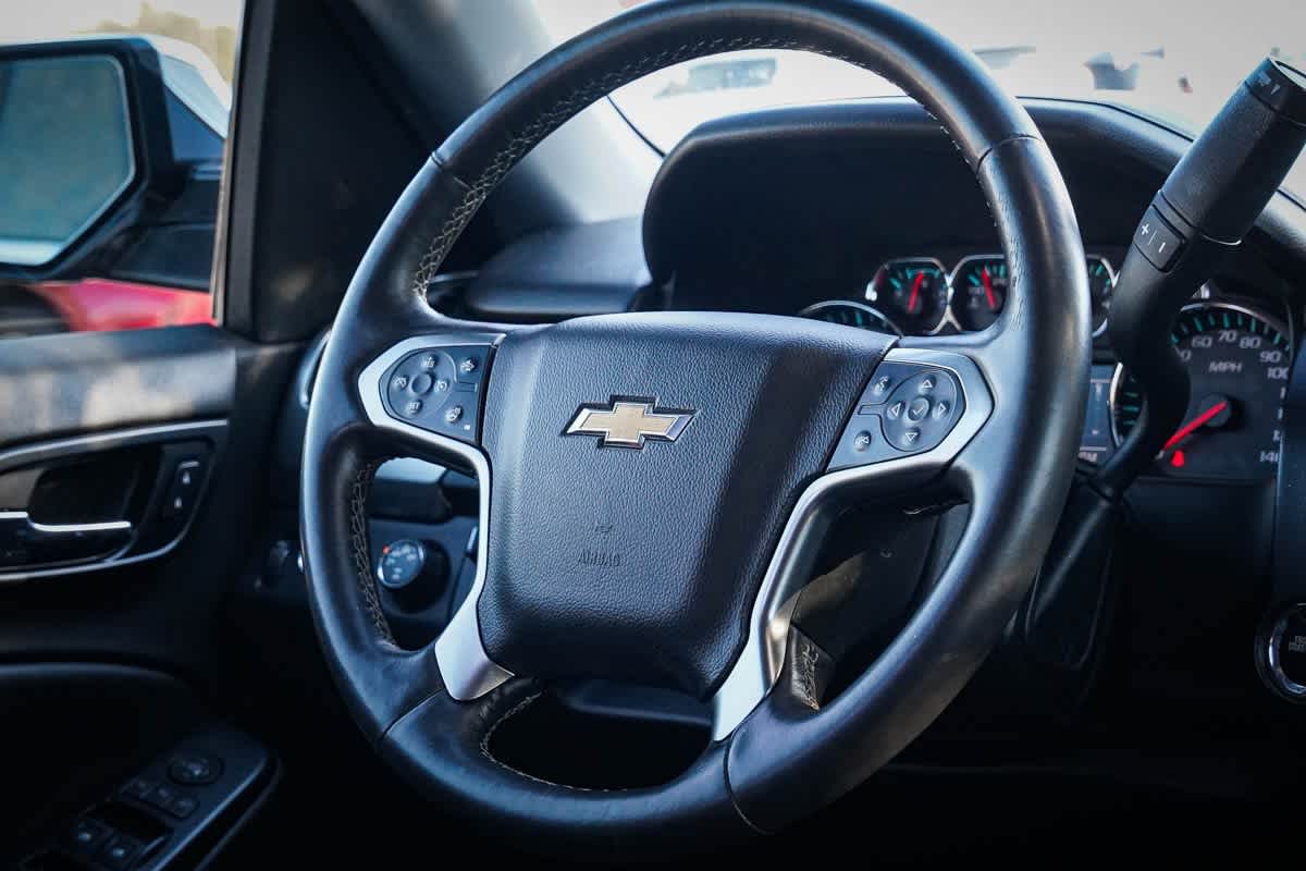 2015 Chevrolet Tahoe LTZ 31