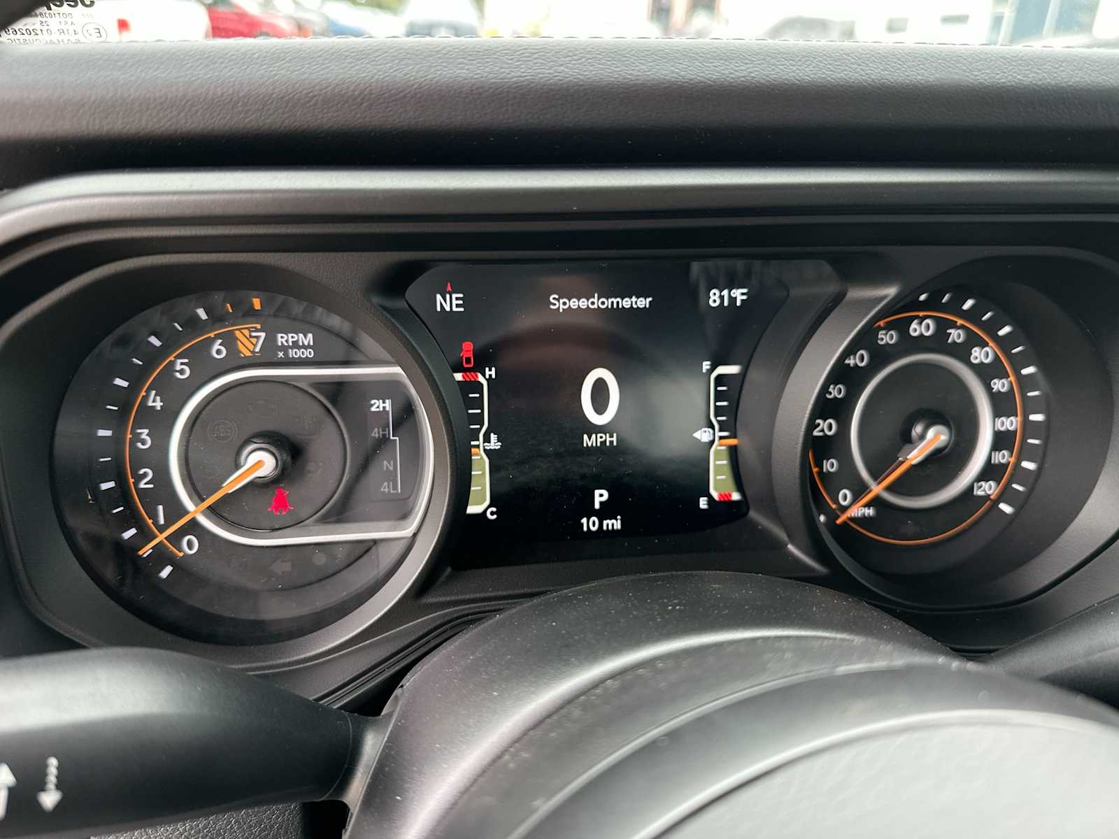 Thumbnail: 2025 Jeep Gladiator - 19