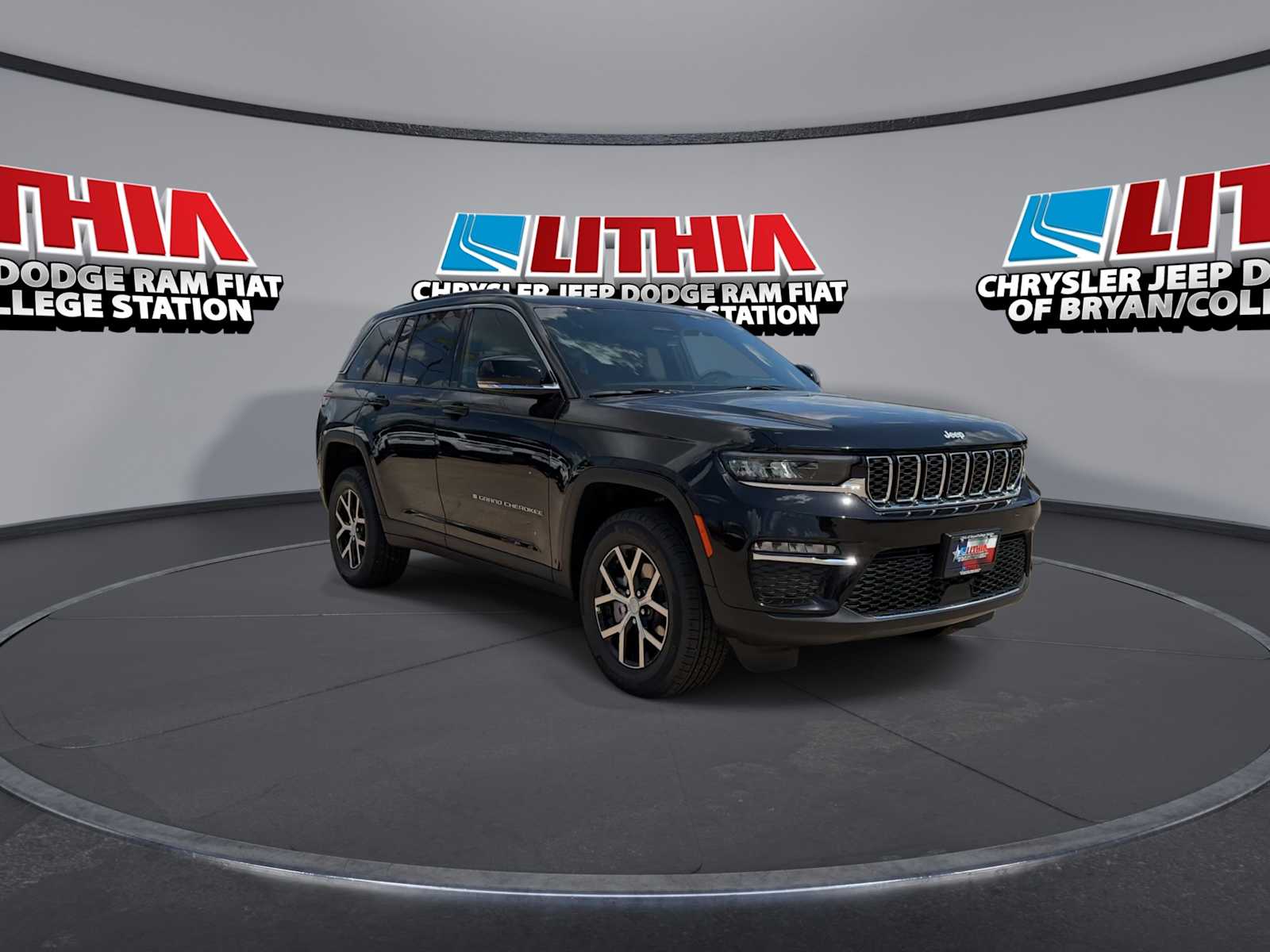 Thumbnail: 2025 Jeep Grand Cherokee - 2