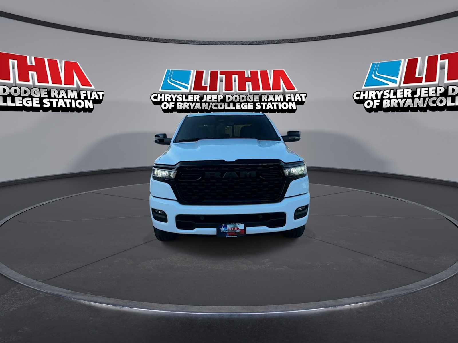 Thumbnail: 2026 RAM 1500 - 3