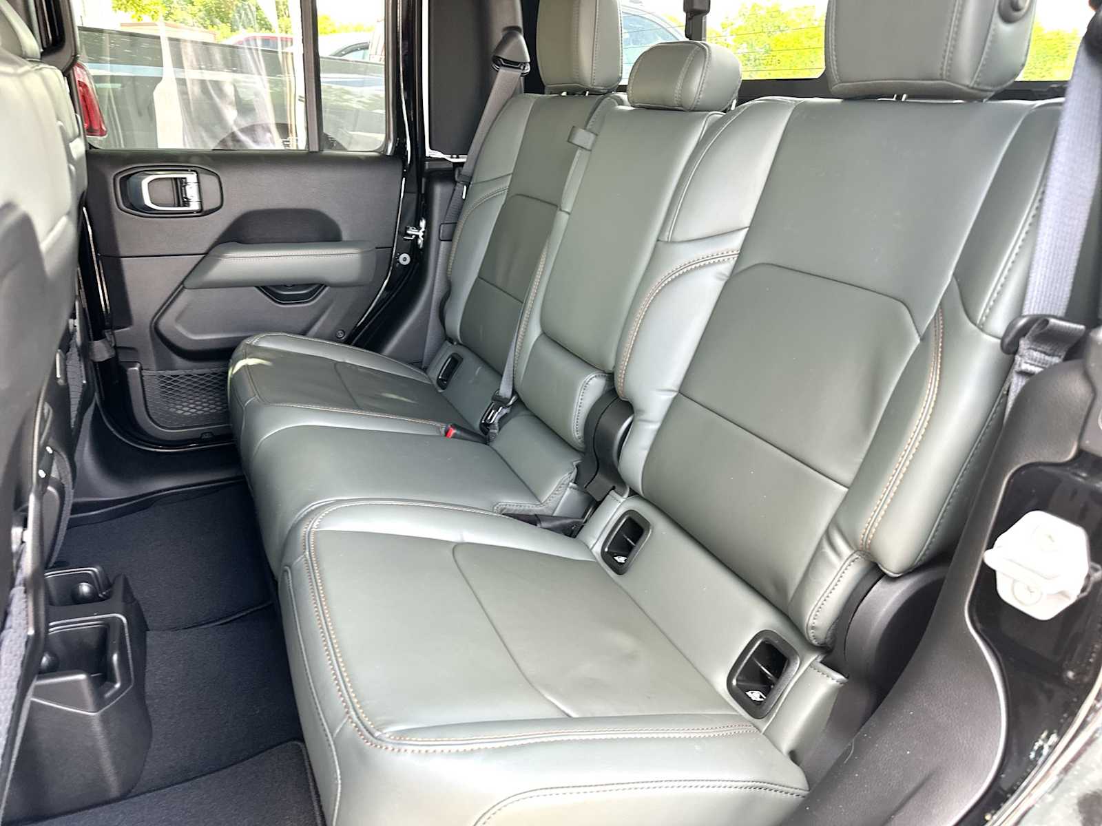 Thumbnail: 2026 Jeep Gladiator - 23