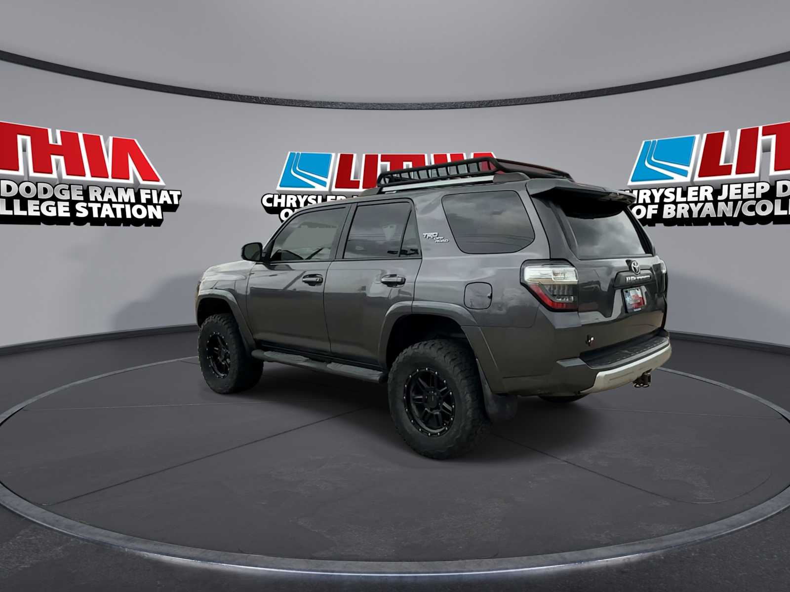 Thumbnail: 2018 Toyota 4Runner - 6