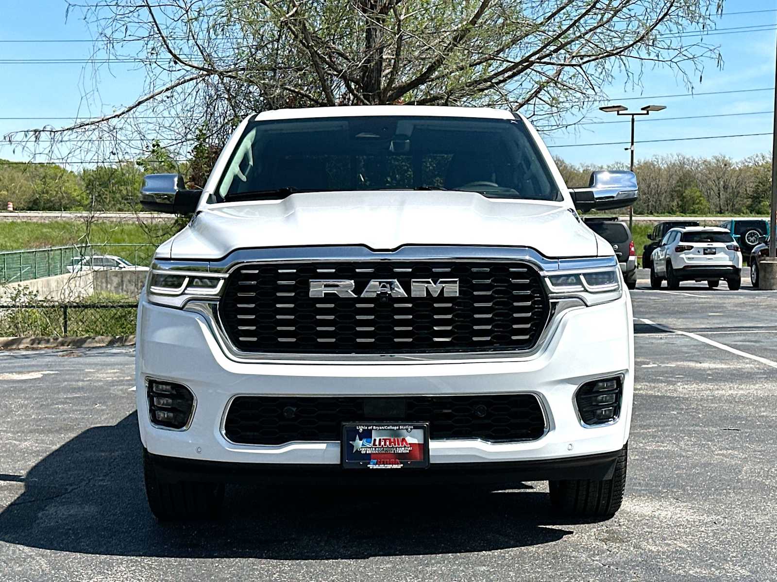 Thumbnail: 2026 RAM 1500 - 10
