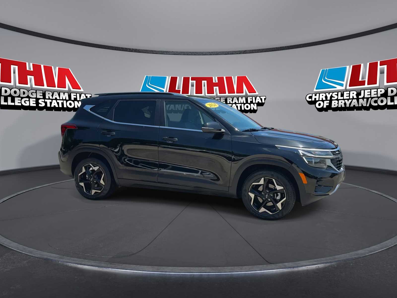 Thumbnail: 2024 Kia Seltos - 9