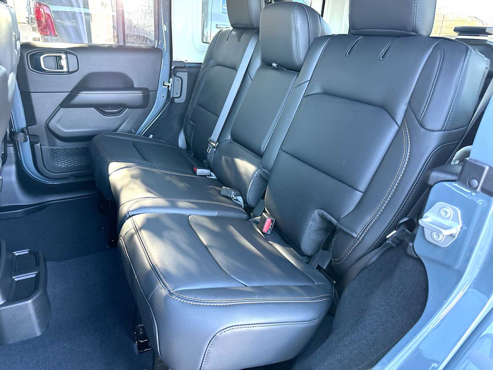 Thumbnail: 2026 Jeep Wrangler - 23