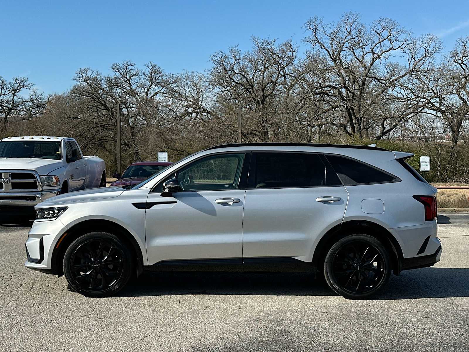 Thumbnail: 2022 Kia Sorento - 12