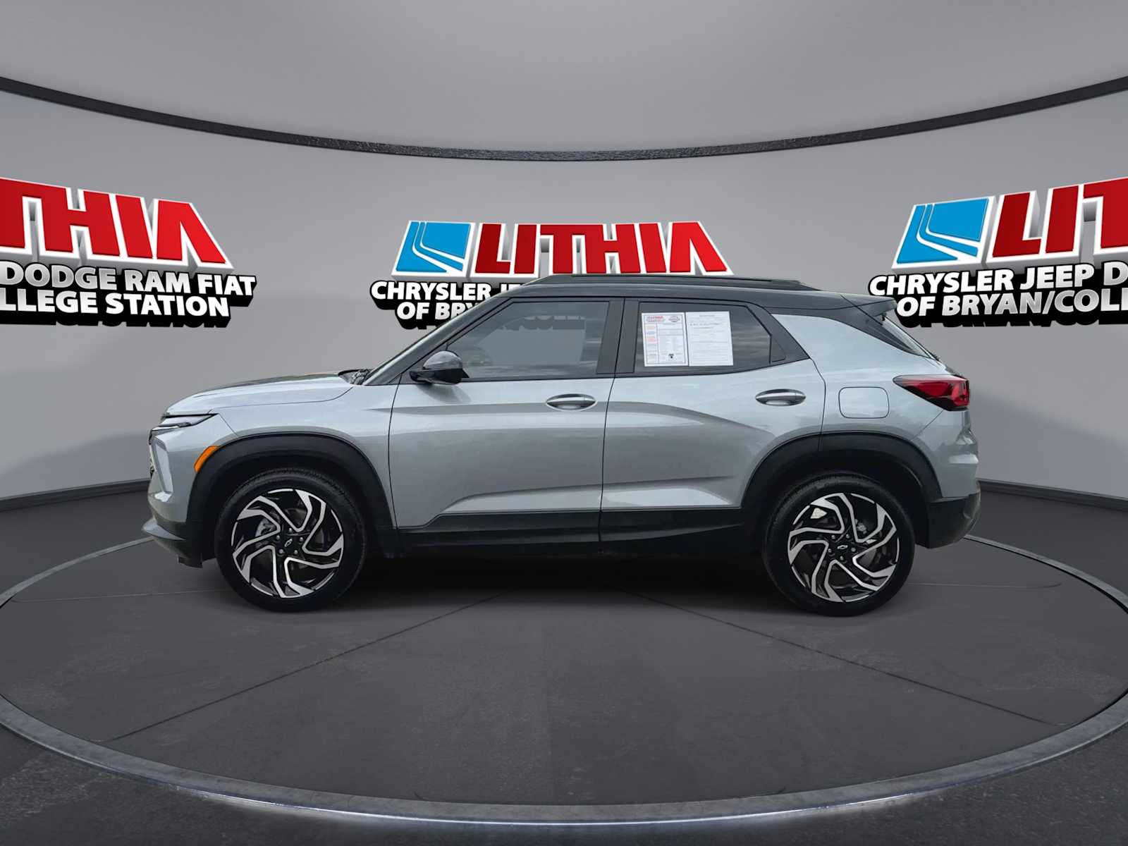 Thumbnail: 2026 Chevrolet TrailBlazer - 5