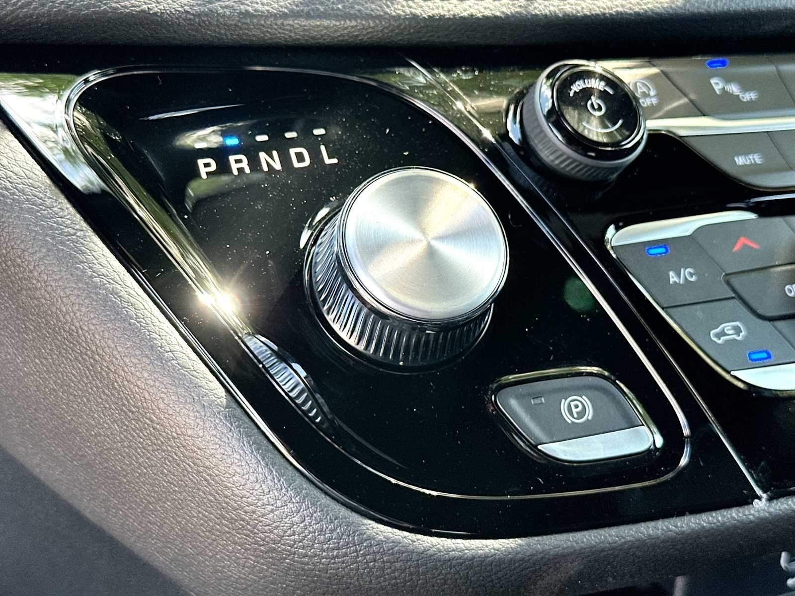 Thumbnail: 2026 Chrysler Pacifica - 21