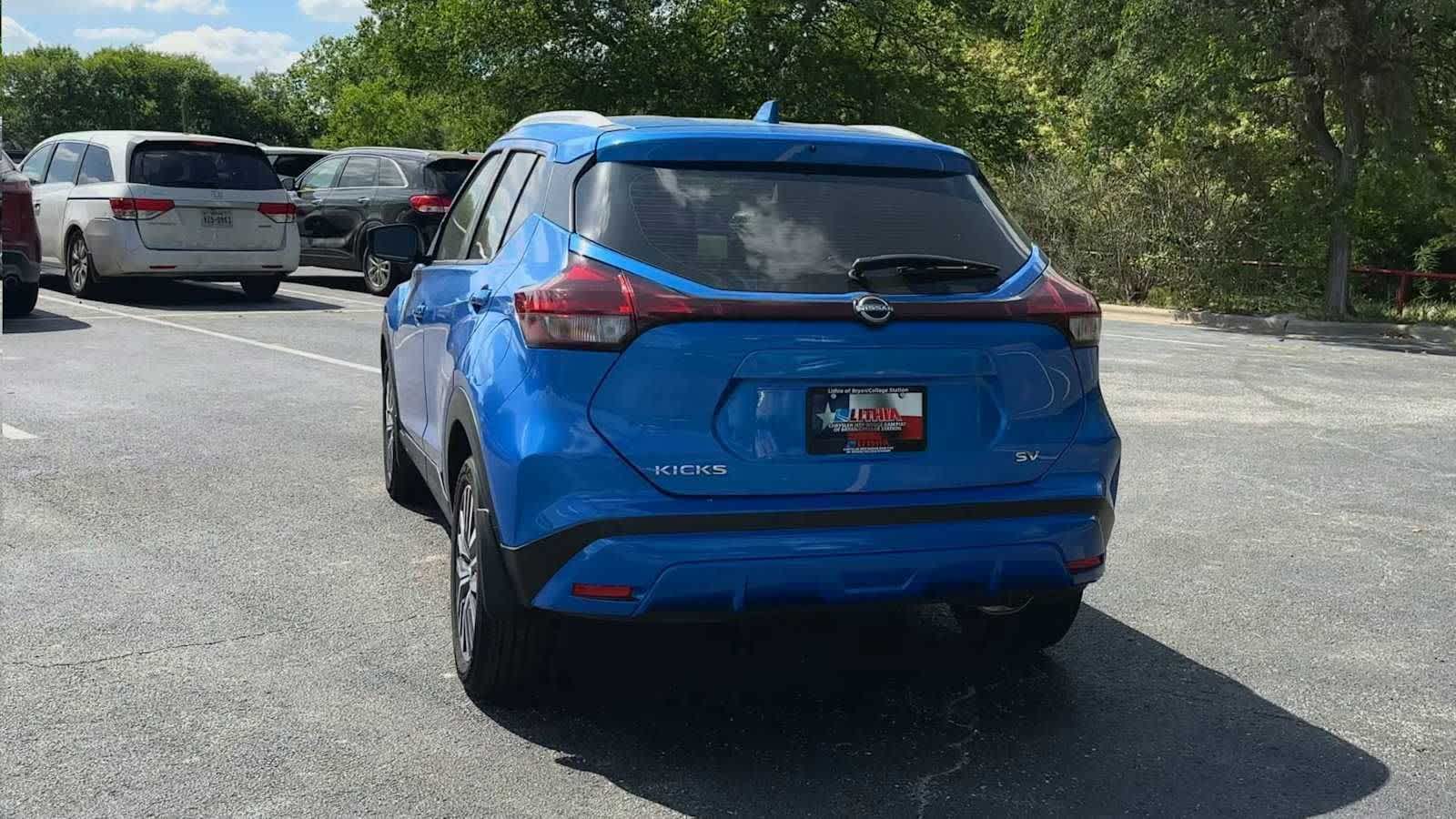 Thumbnail: 2024 Nissan Kicks - 7