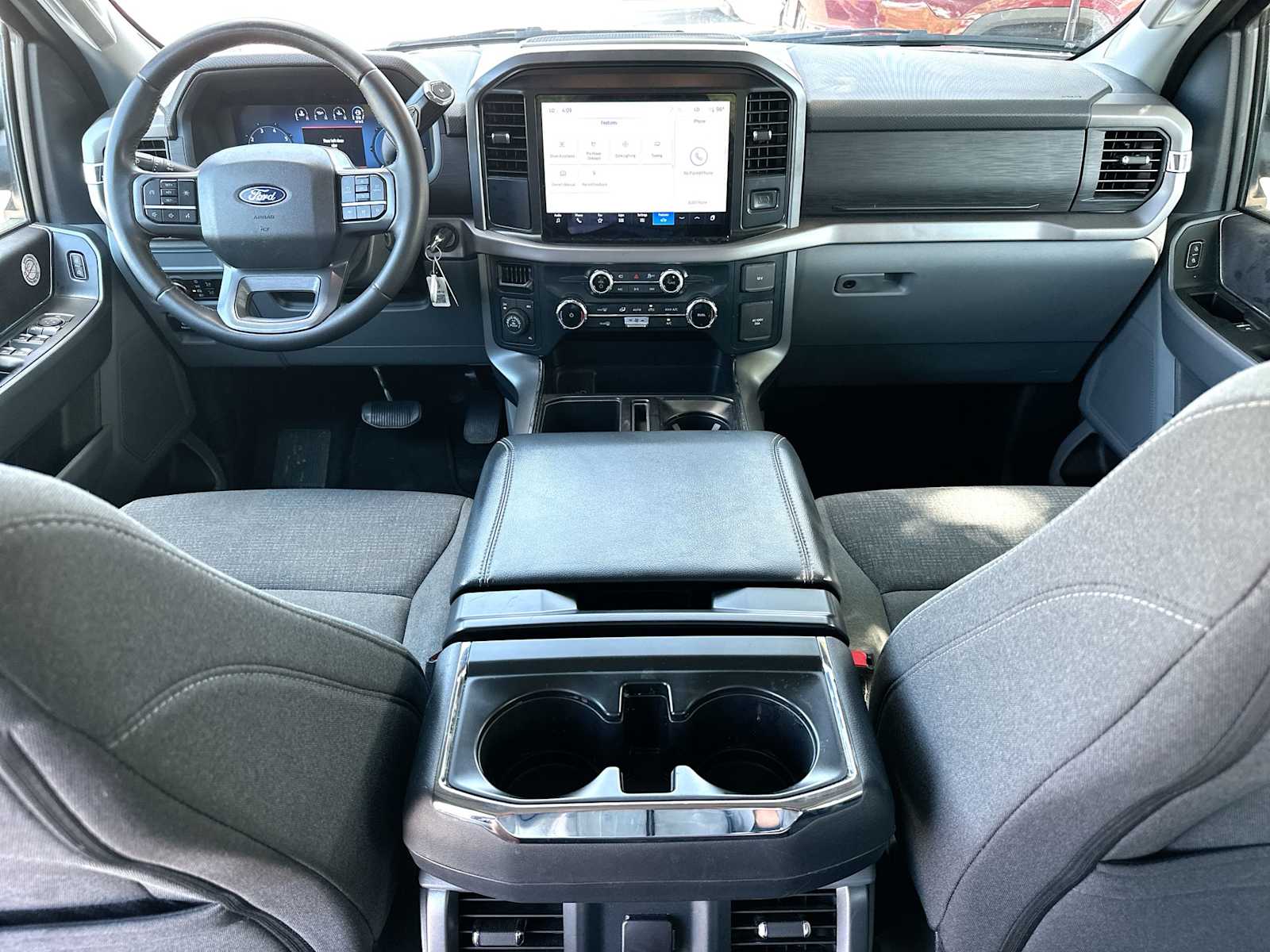 Thumbnail: 2025 Ford F-150 - 25