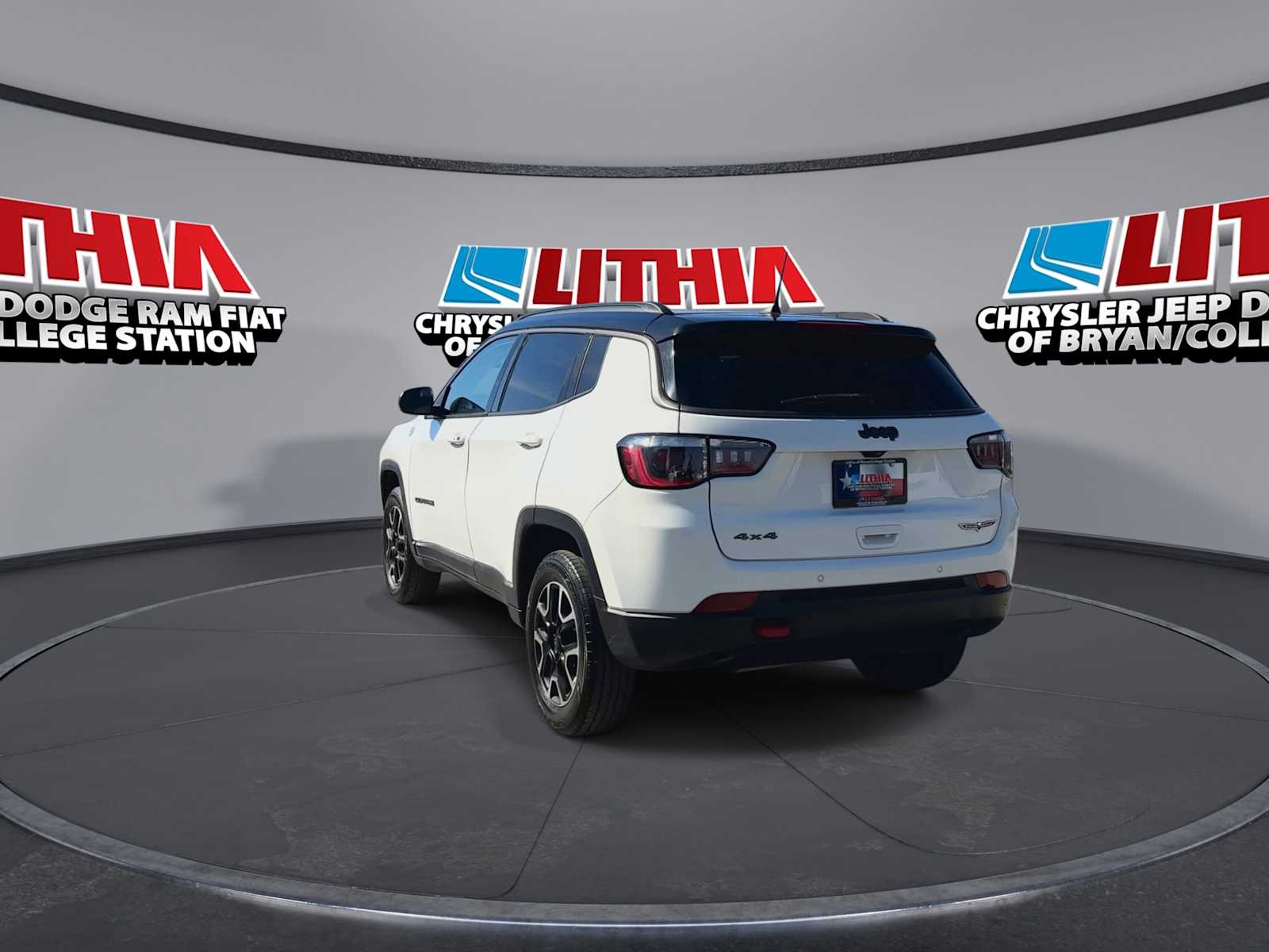 Thumbnail: 2021 Jeep Compass - 6