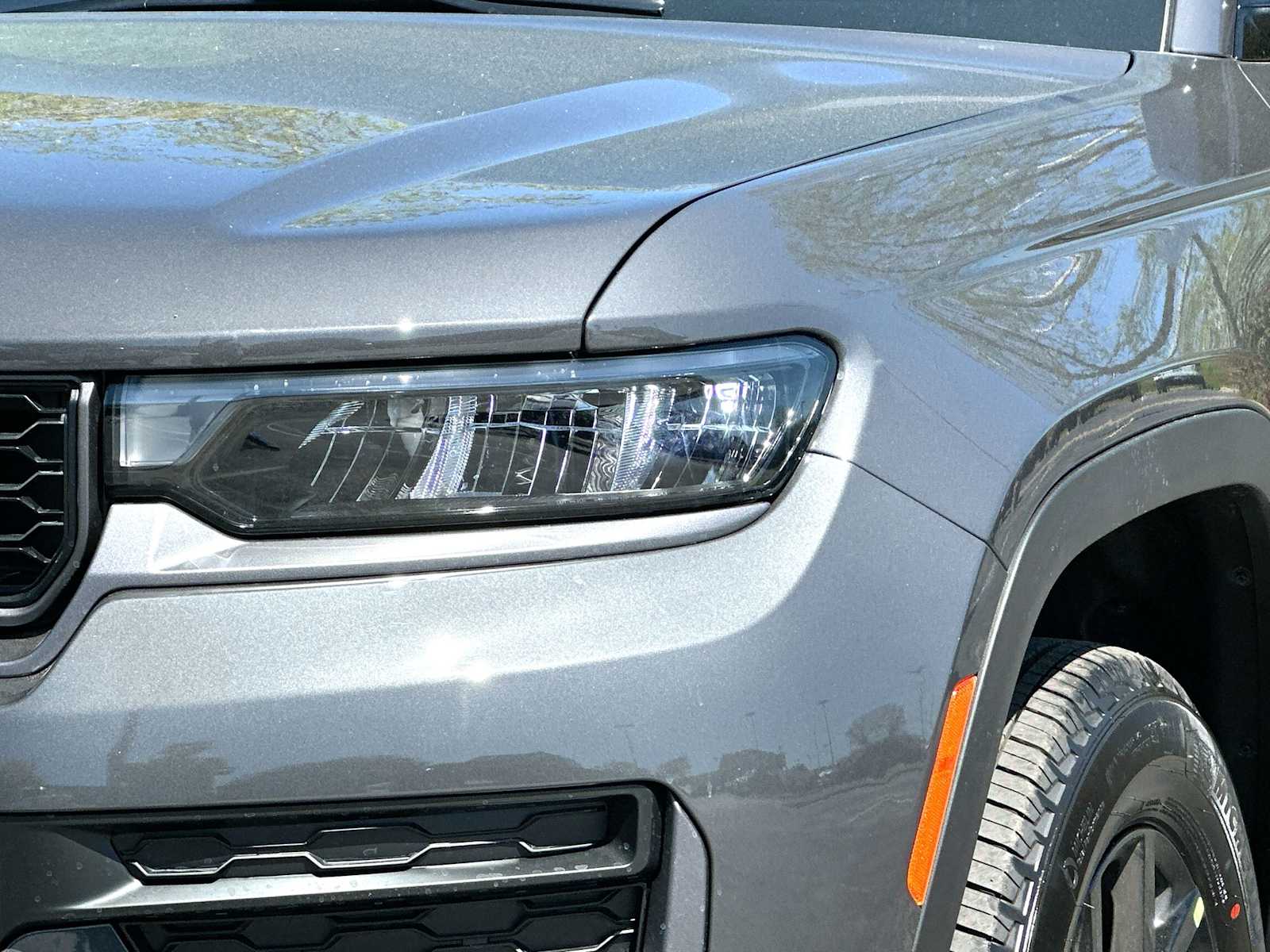 Thumbnail: 2026 Jeep Grand Cherokee - 16