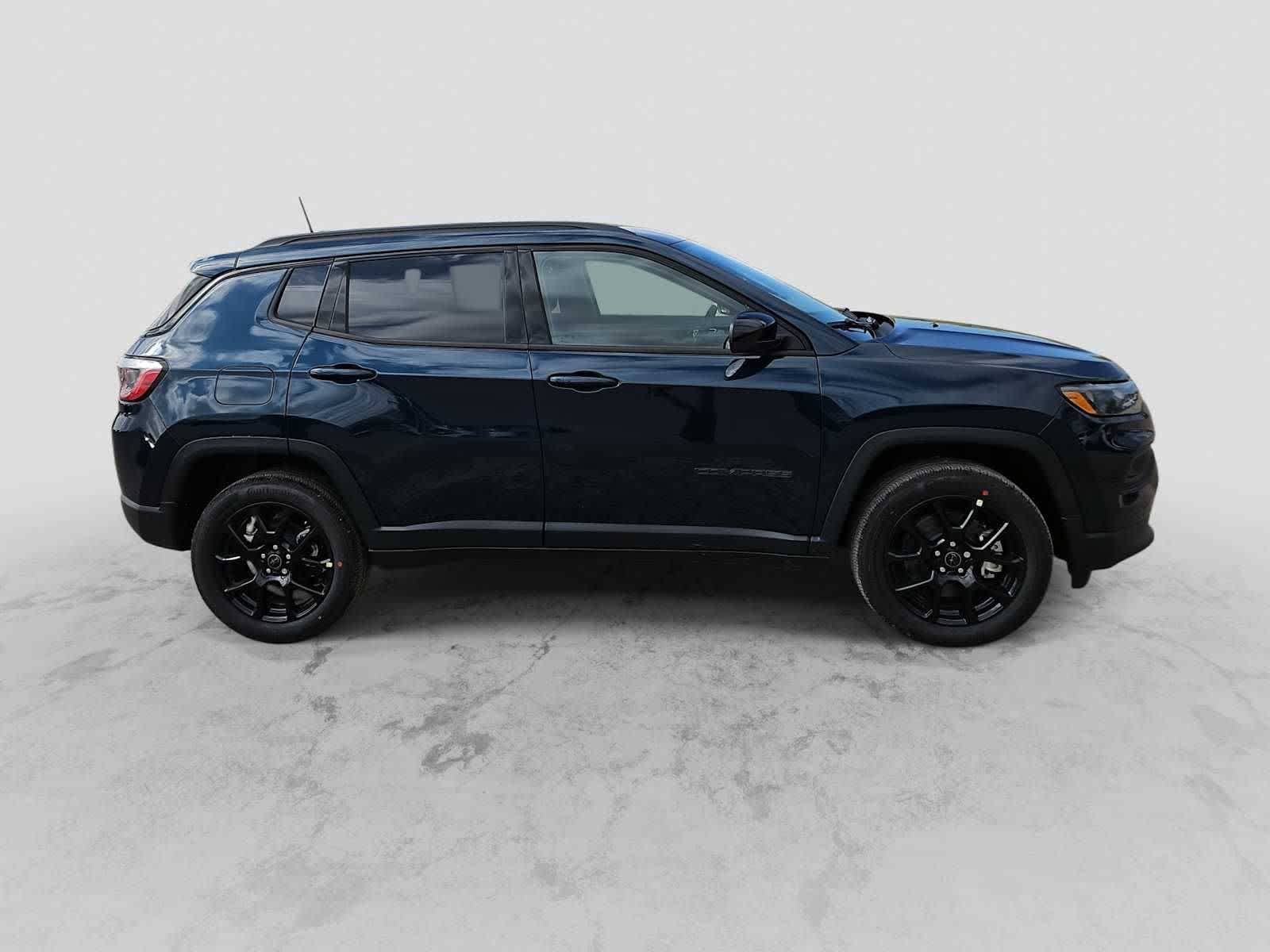 Thumbnail: 2026 Jeep Compass - 9