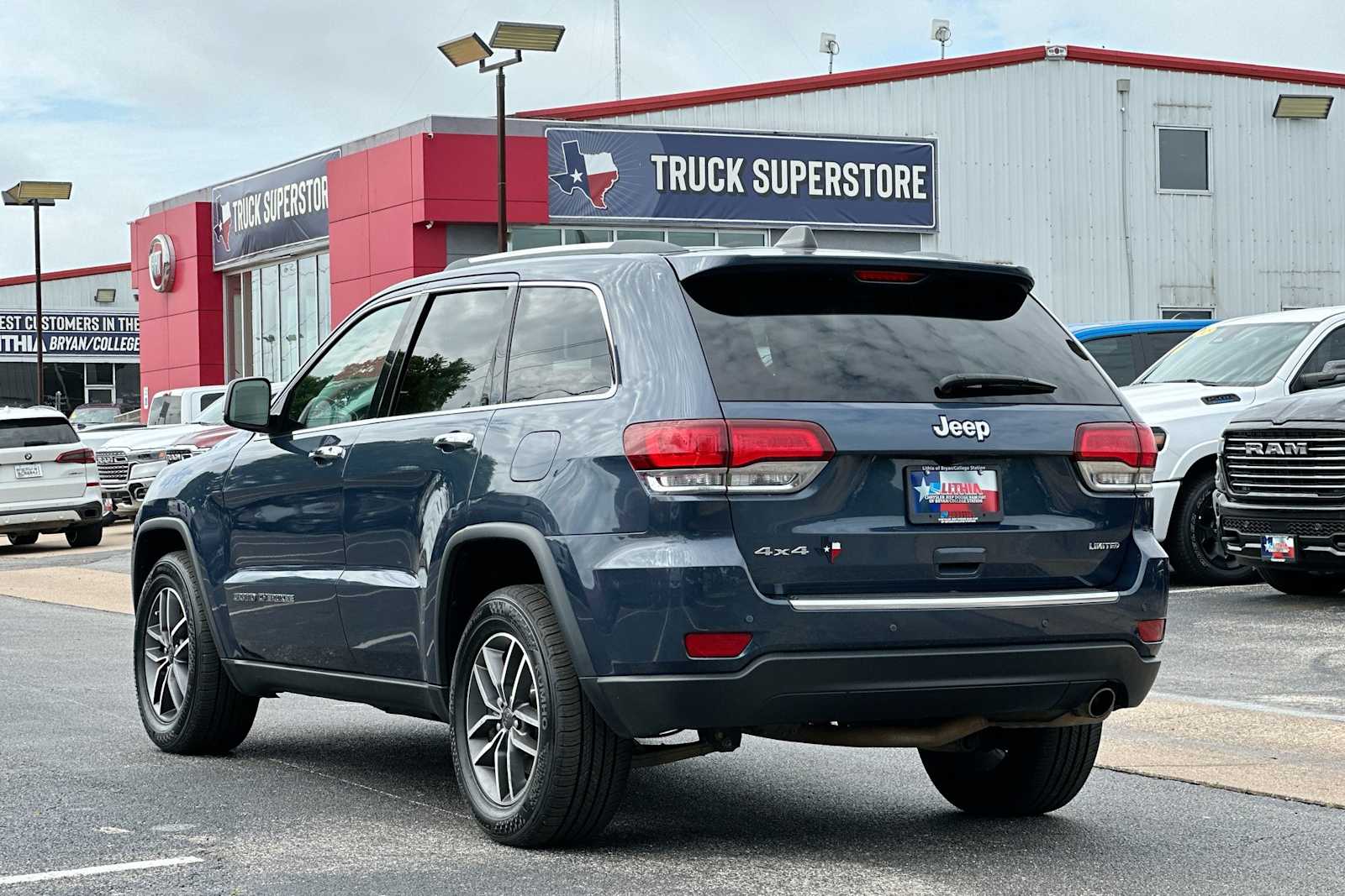 Thumbnail: 2021 Jeep Grand Cherokee - 13