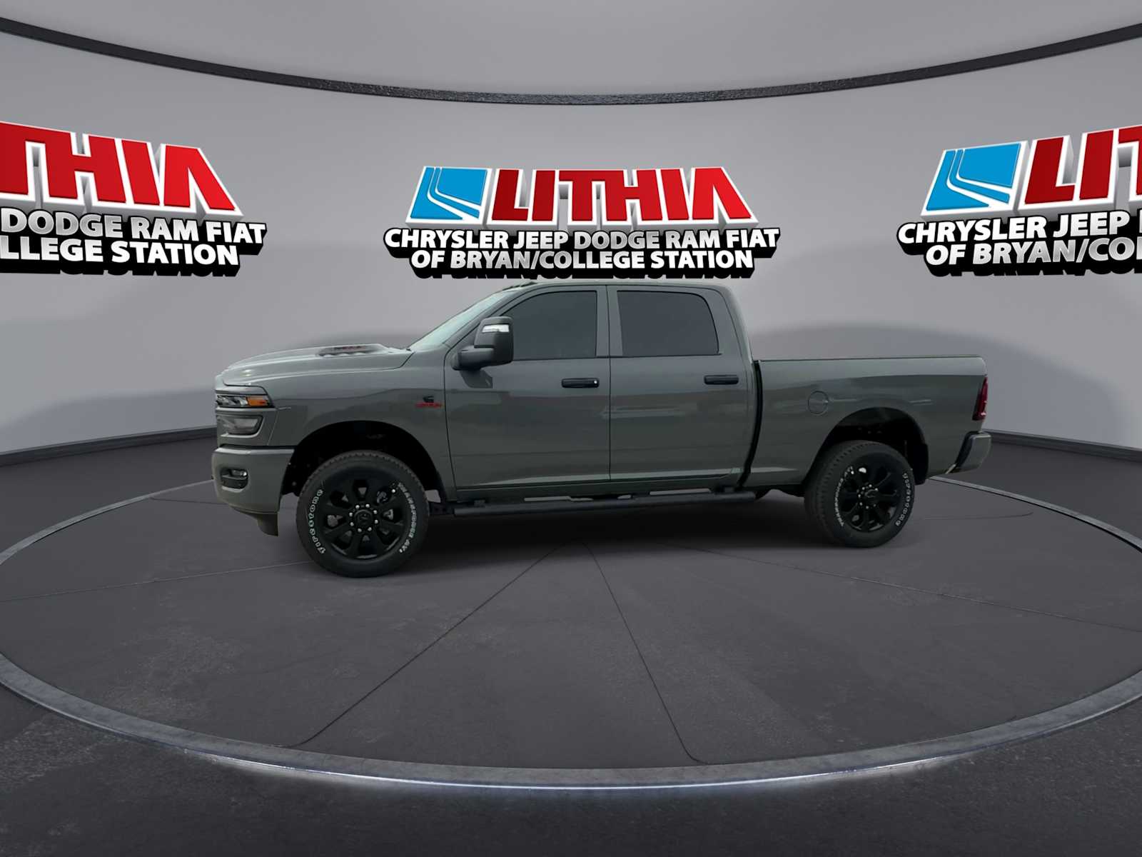 New 2026 Ram 2500 TRADESMAN CREW CAB 4X4 Pickup