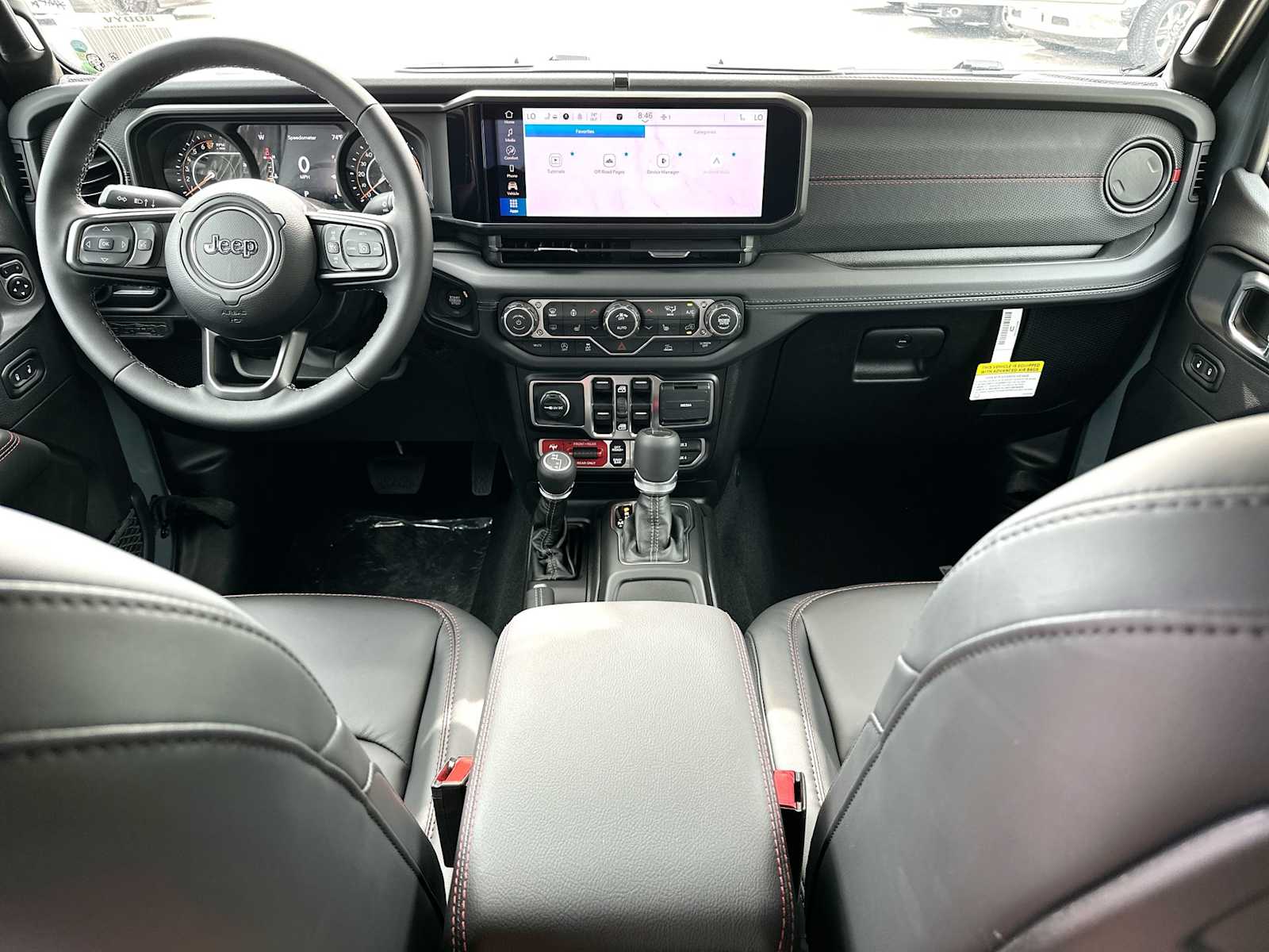 Thumbnail: 2026 Jeep Gladiator - 25