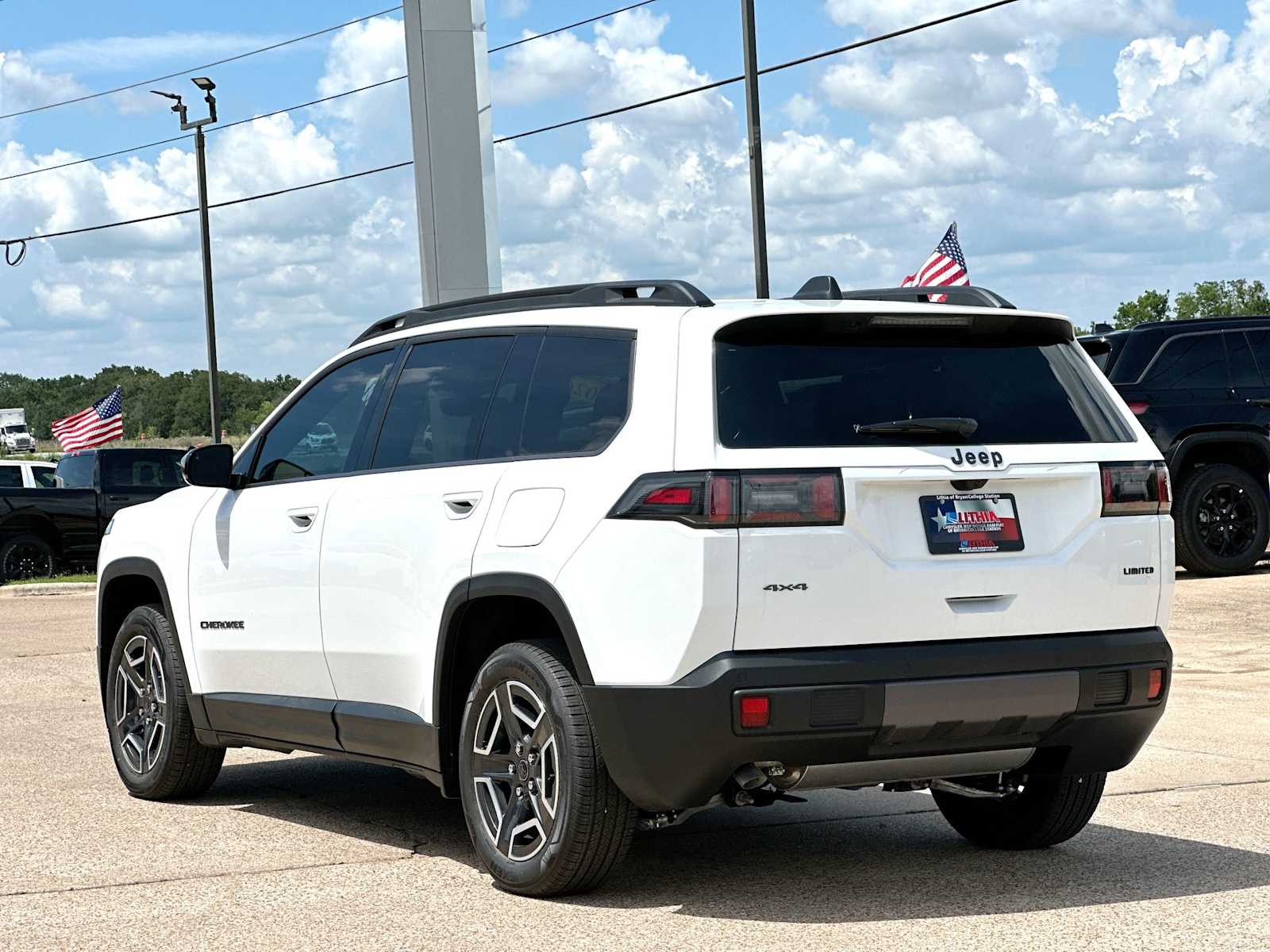 Thumbnail: 2026 Jeep Cherokee - 13