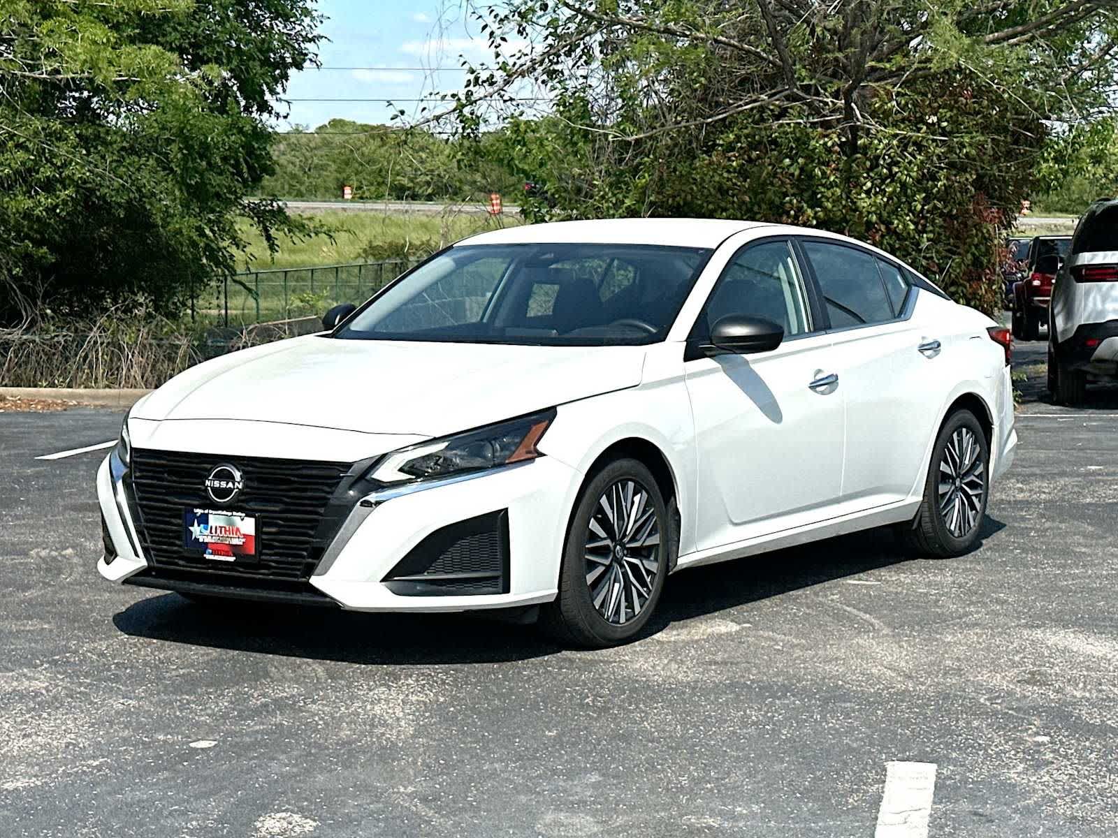 Thumbnail: 2025 Nissan Altima - 1