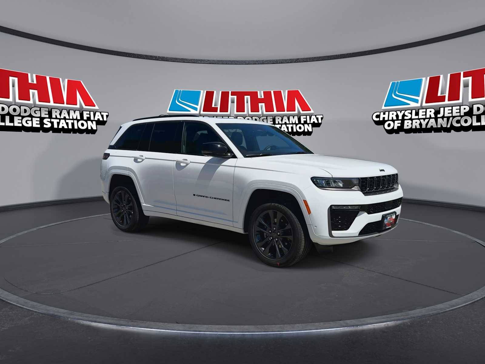 Thumbnail: 2026 Jeep Grand Cherokee - 2