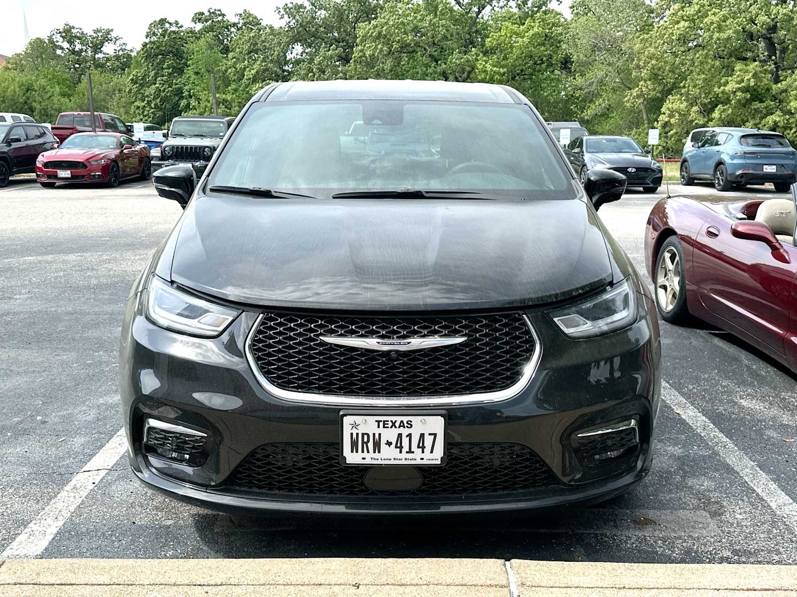 Thumbnail: 2025 Chrysler Pacifica - 10