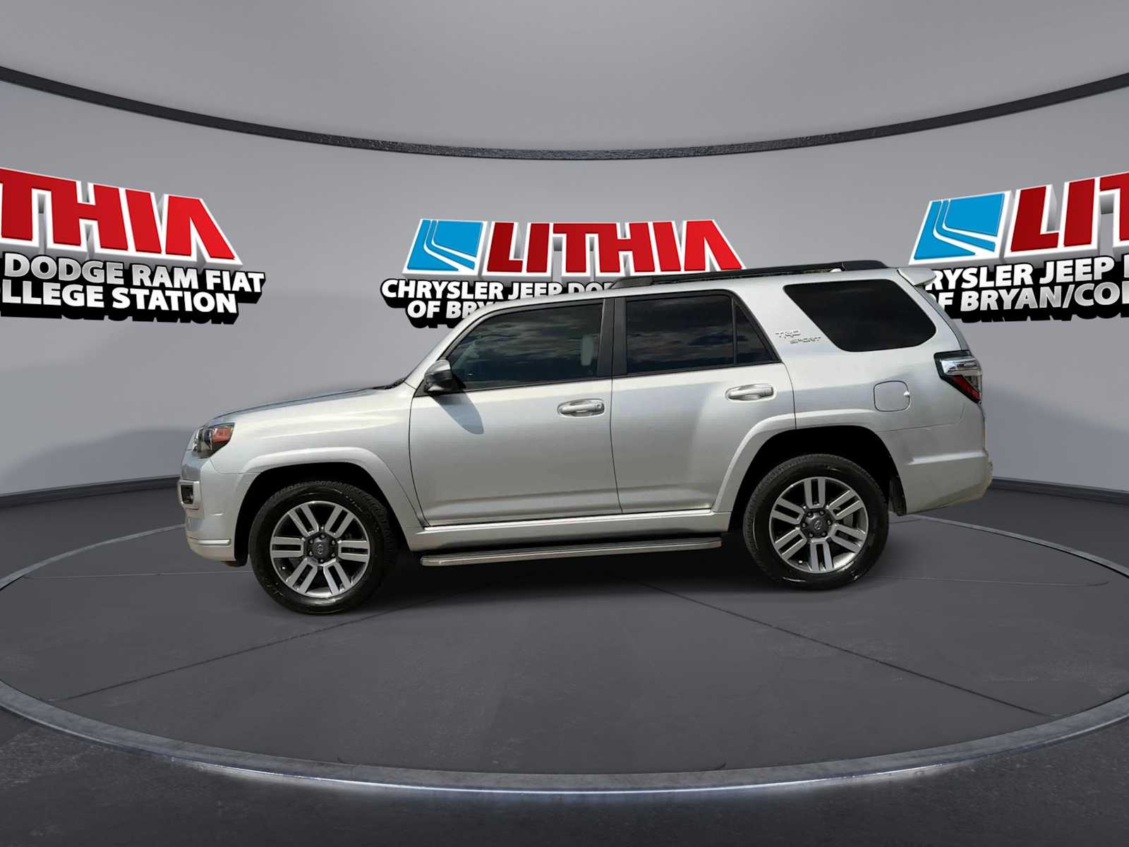 Thumbnail: 2023 Toyota 4Runner - 5