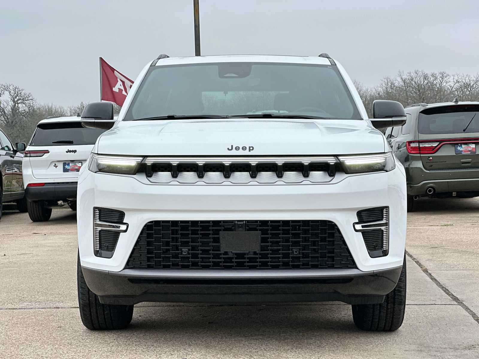 Thumbnail: 2026 Jeep Grand Wagoneer - 10