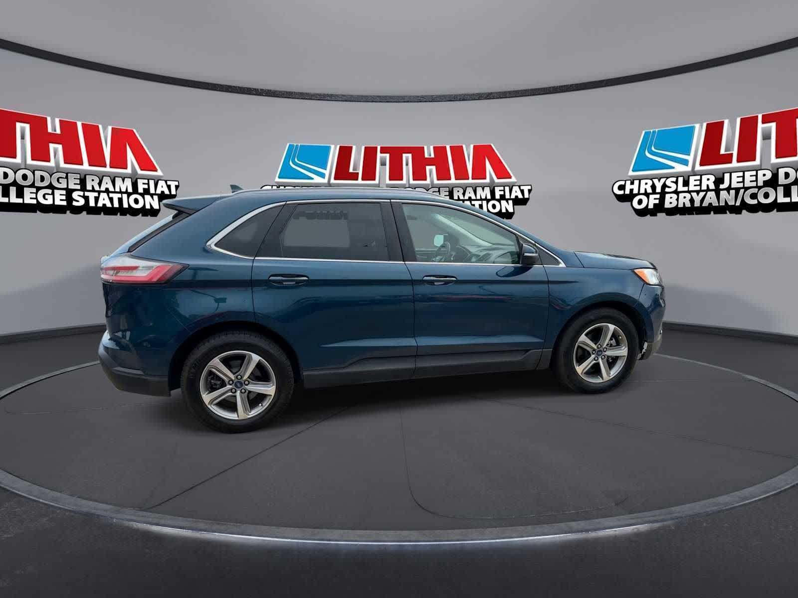 Thumbnail: 2020 Ford Edge - 8