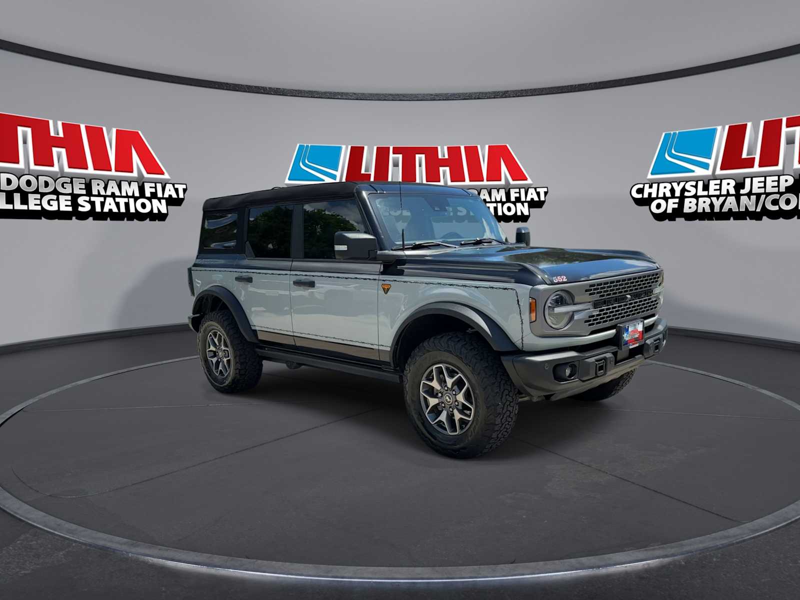 Thumbnail: 2023 Ford Bronco - 2