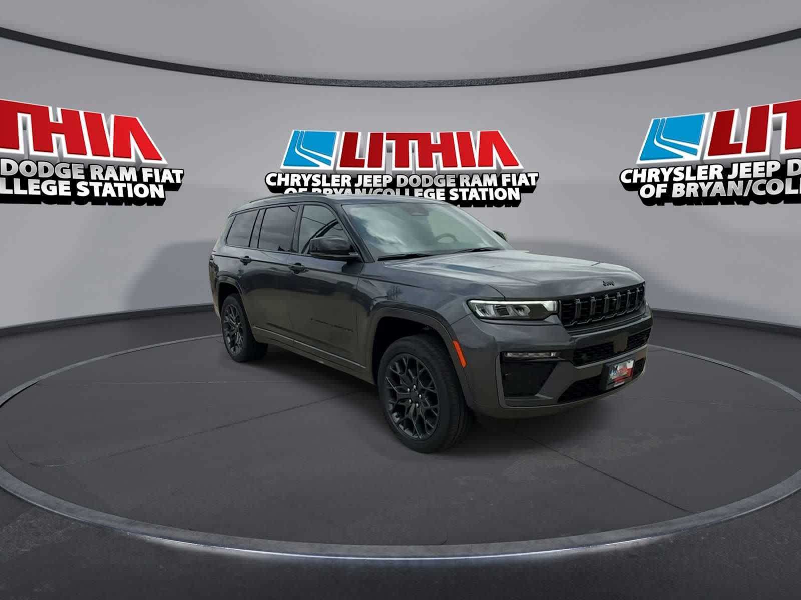 Thumbnail: 2026 Jeep Grand Cherokee - 2