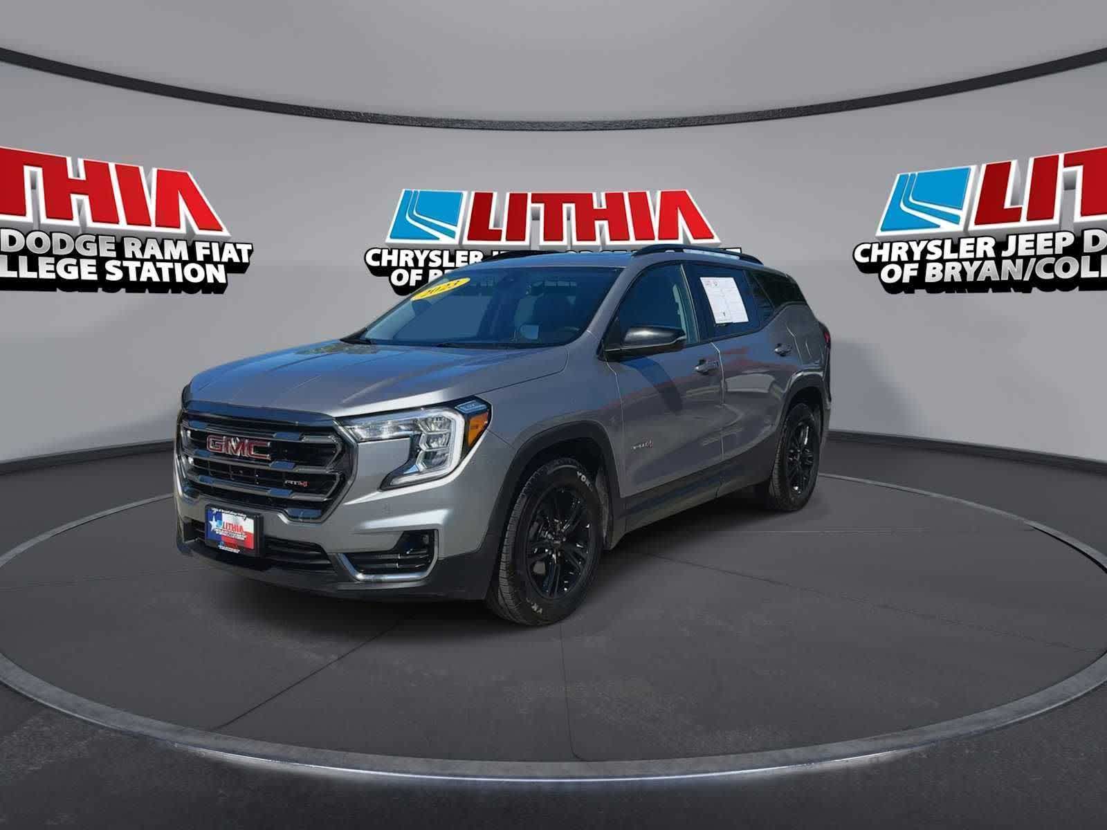 Thumbnail: 2023 GMC Terrain - 3