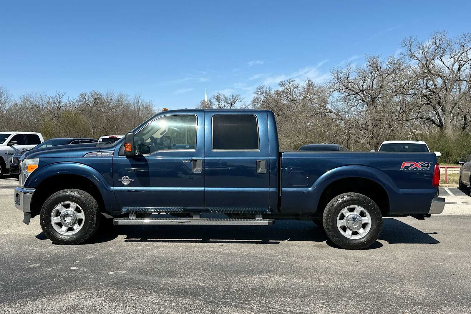 Thumbnail: 2016 Ford F-250 - 12